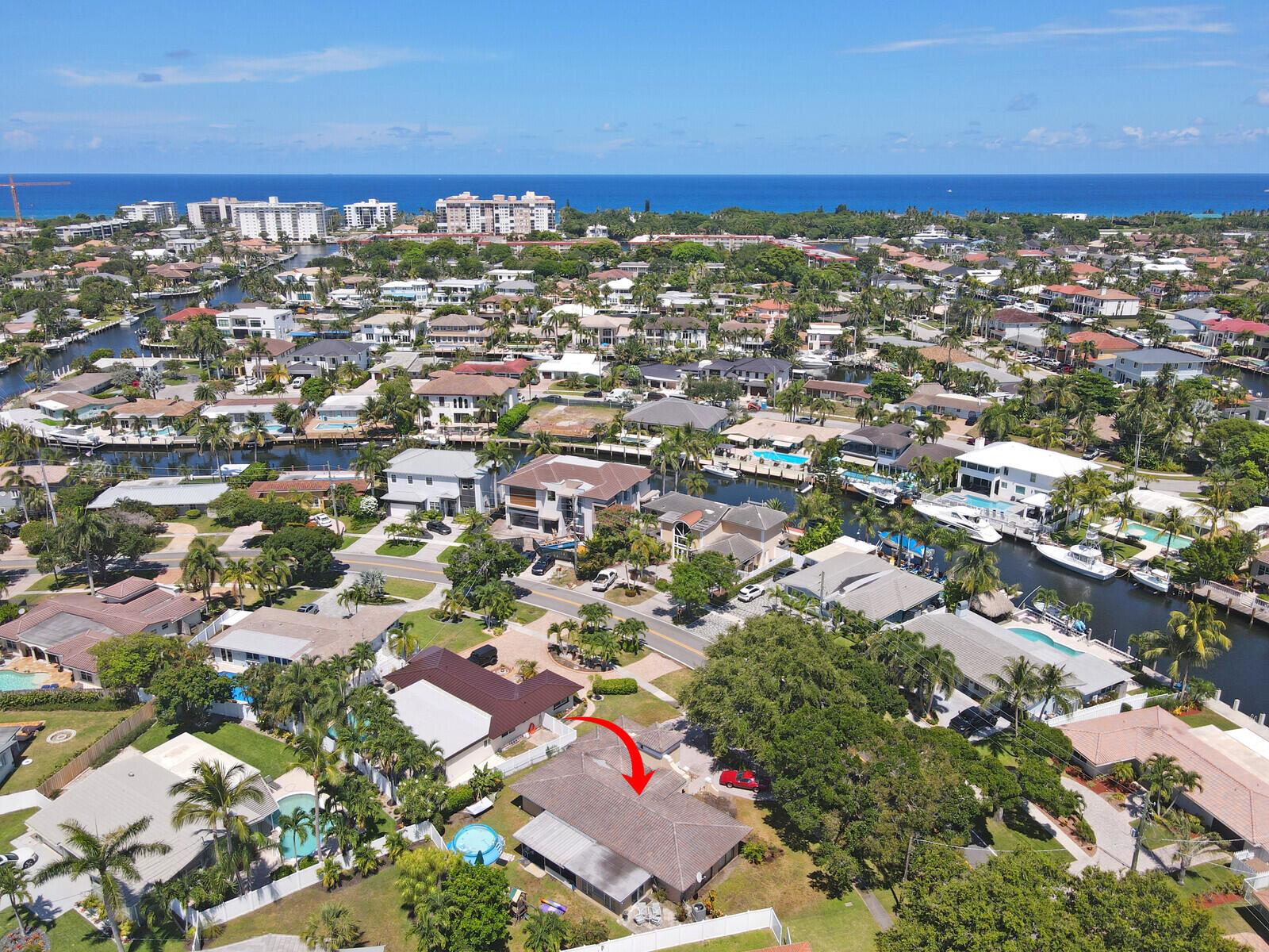 Homes for sale in Lighthouse Point, FL | 2651 Ne 49Th Street, Lighthouse Point, FL 33064 | MLS# R11102249