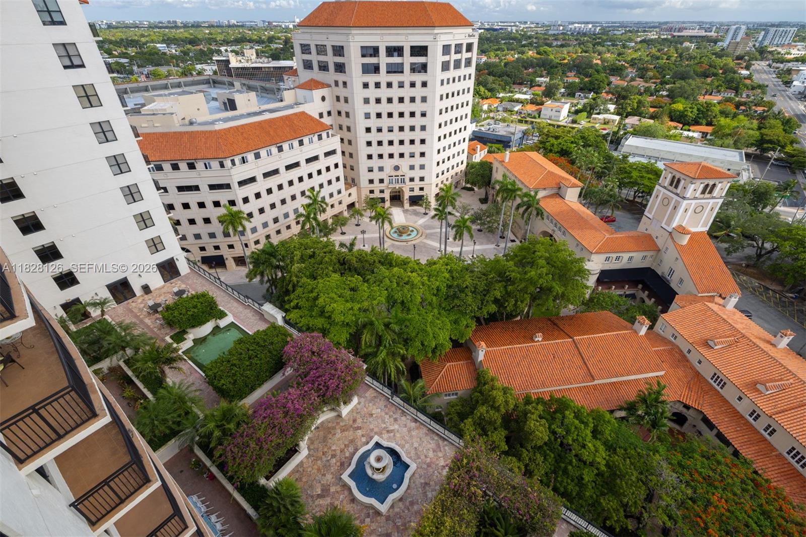 Puerta De Palmas Condo