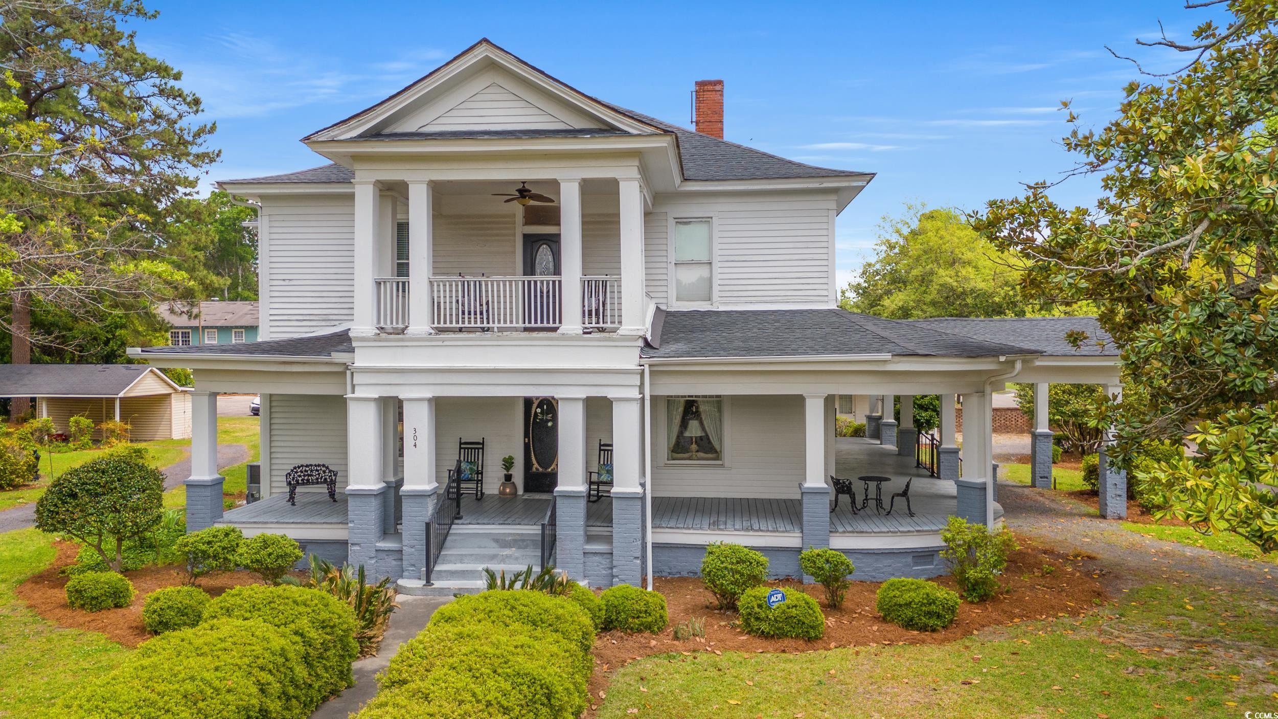 304 N Main St.