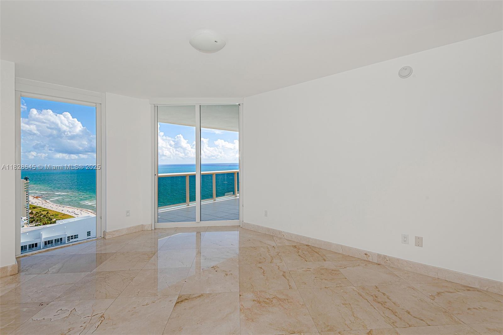 4779 Collins Ave #3308, Miami Beach FL 33140