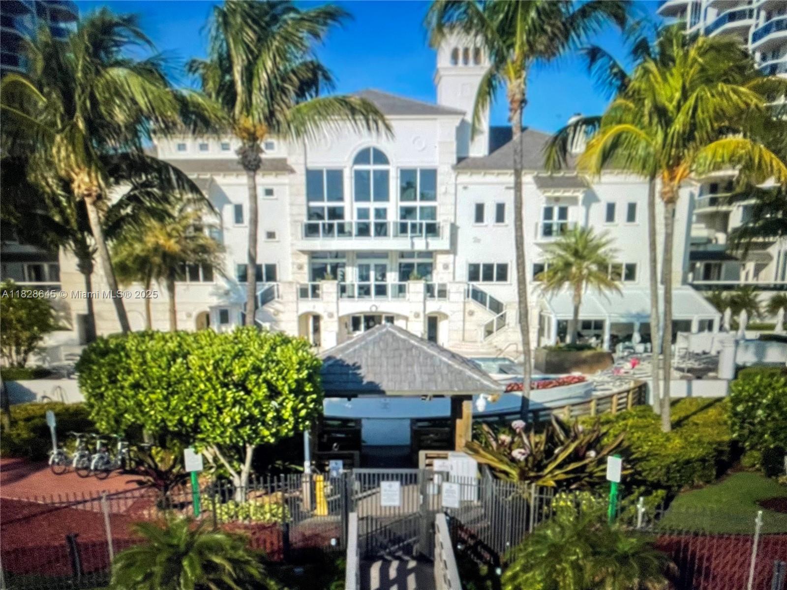 4779 Collins Ave #3308, Miami Beach FL 33140