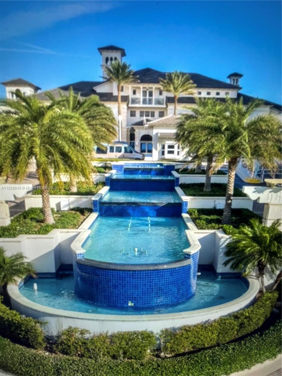 4779 Collins Ave #3308, Miami Beach FL 33140
