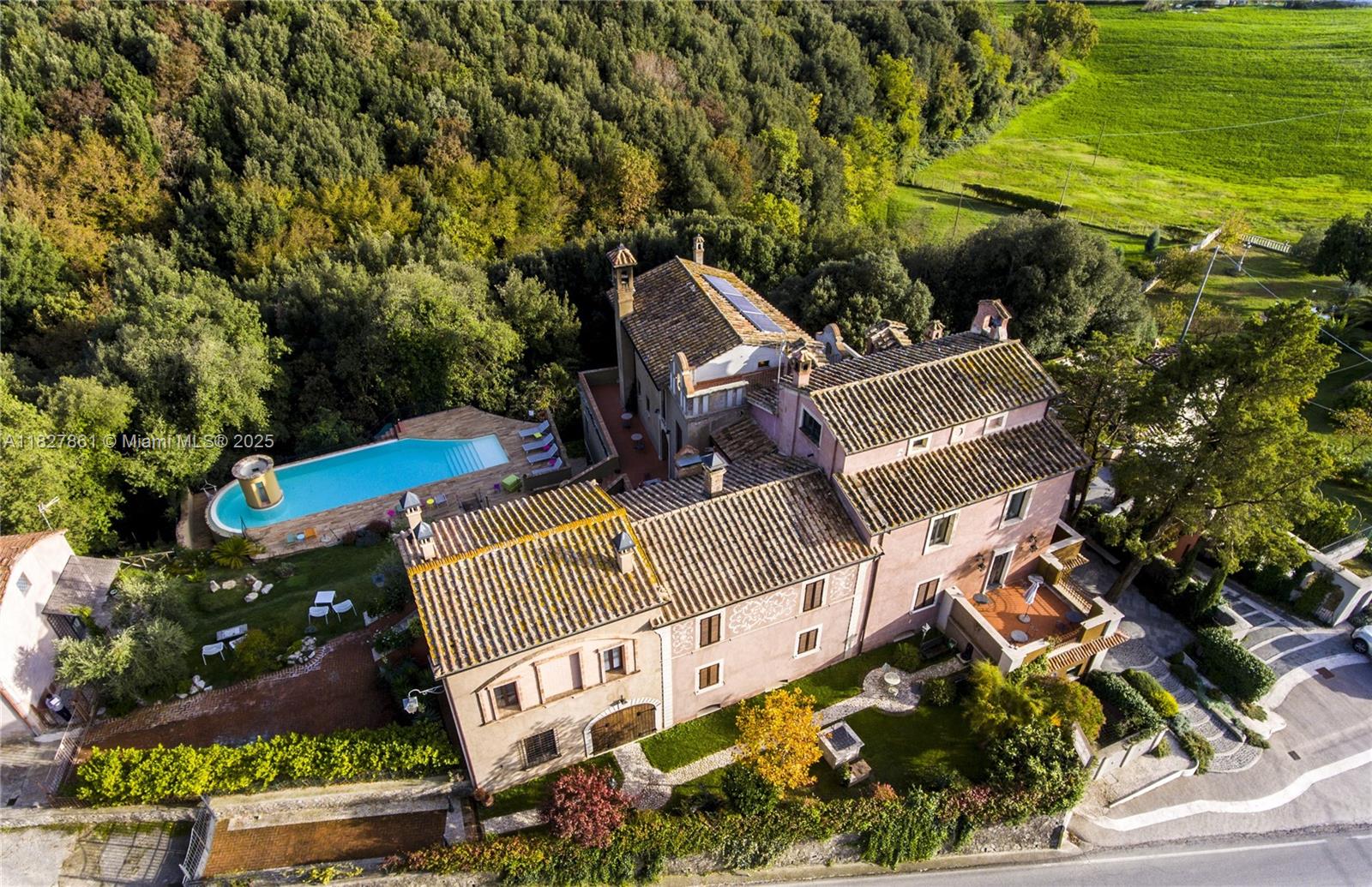 listing main picture