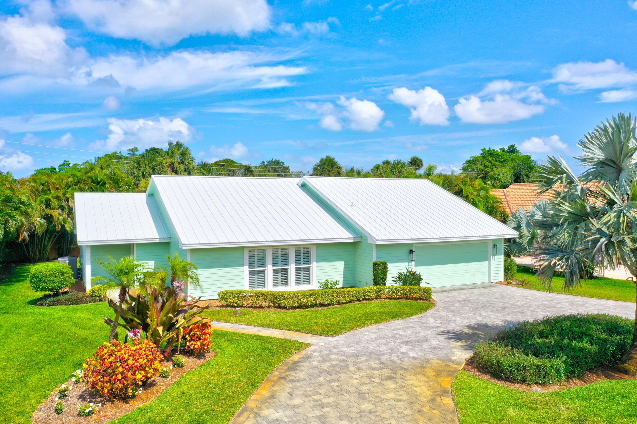 Yacht & Country Club Of S