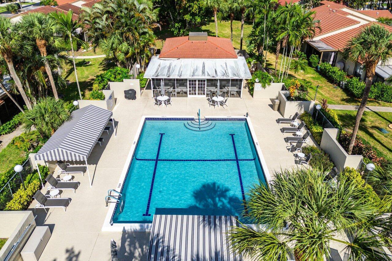 Homes for sale in Boynton Beach, FL | 5944 Forest Grove Dr #3, Boynton Beach, FL 33437 | MLS# R11102521