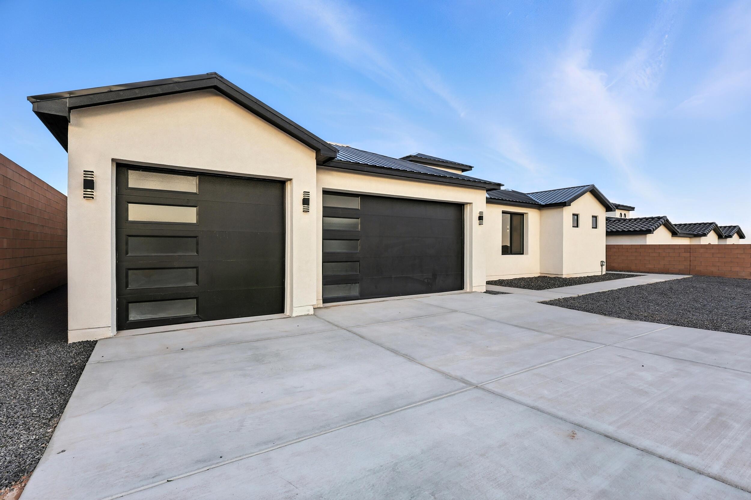 Homes for sale in Rio Rancho, NM | 2016 Contreras Rd Ne, Rio Rancho, NM 87144 | MLS# 1086681