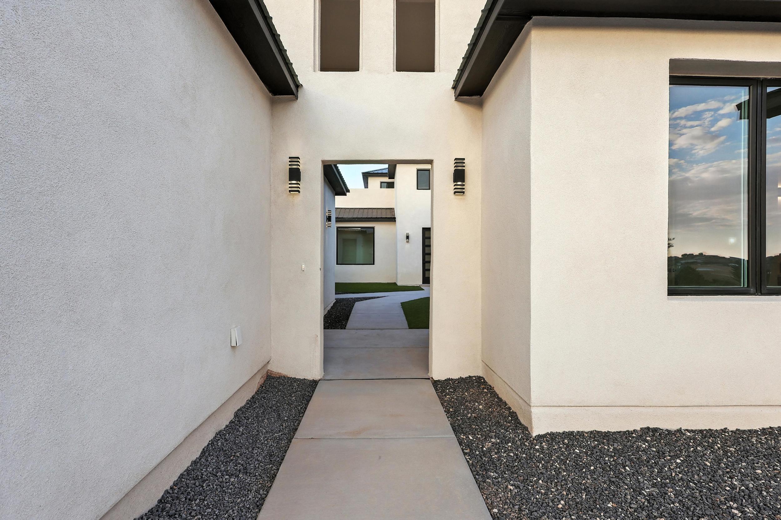 Homes for sale in Rio Rancho, NM | 2016 Contreras Rd Ne, Rio Rancho, NM 87144 | MLS# 1086681