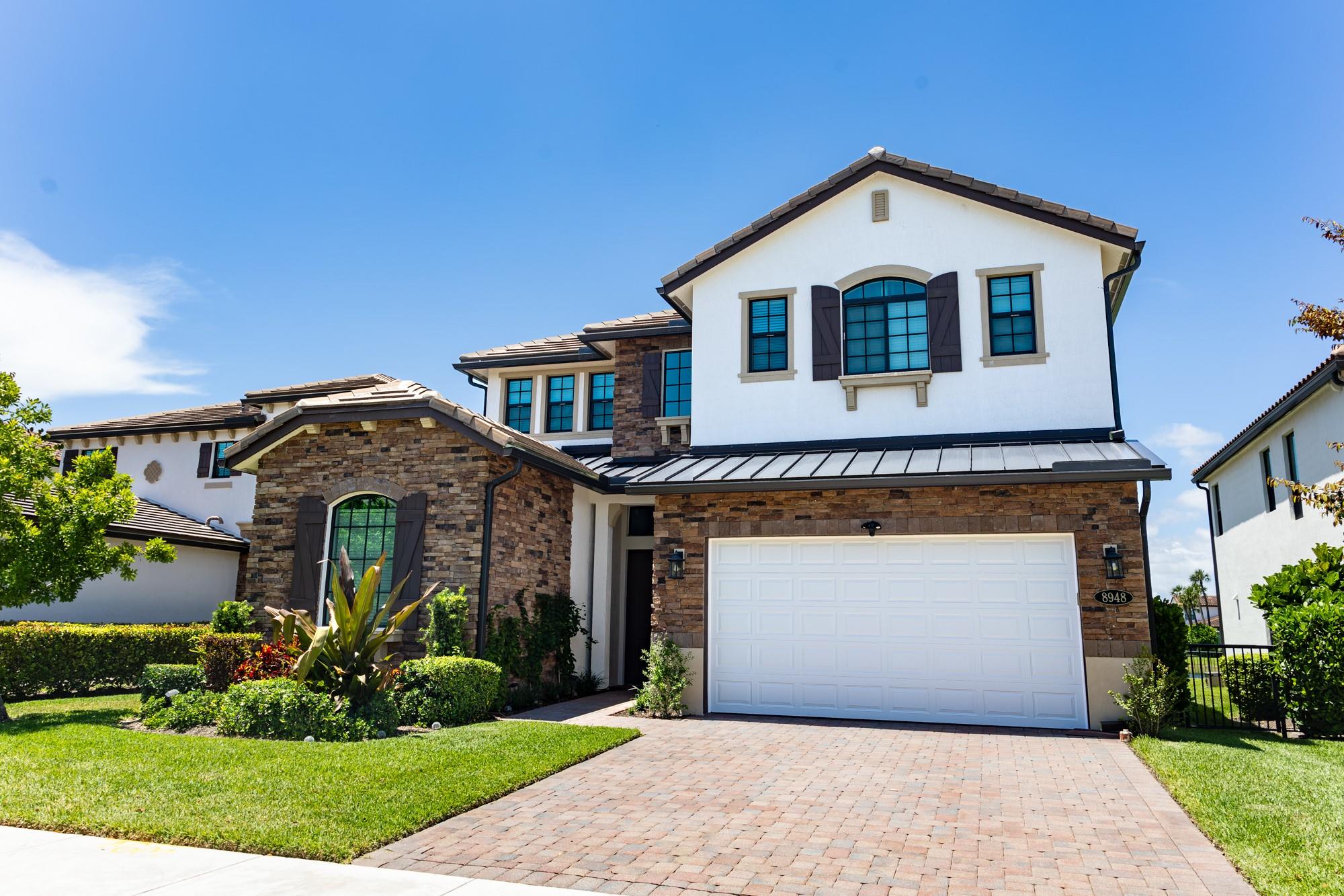 Homes for sale in Boynton Beach, FL | 8948 Grand Prix Ln, Boynton Beach, FL 33472 | MLS# F10511968