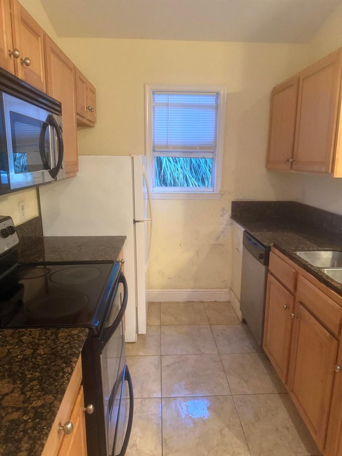 Homes for sale in Lake Worth, FL | 4328 Cambridge Street, Lake Worth, FL 33461 | MLS# R11102563