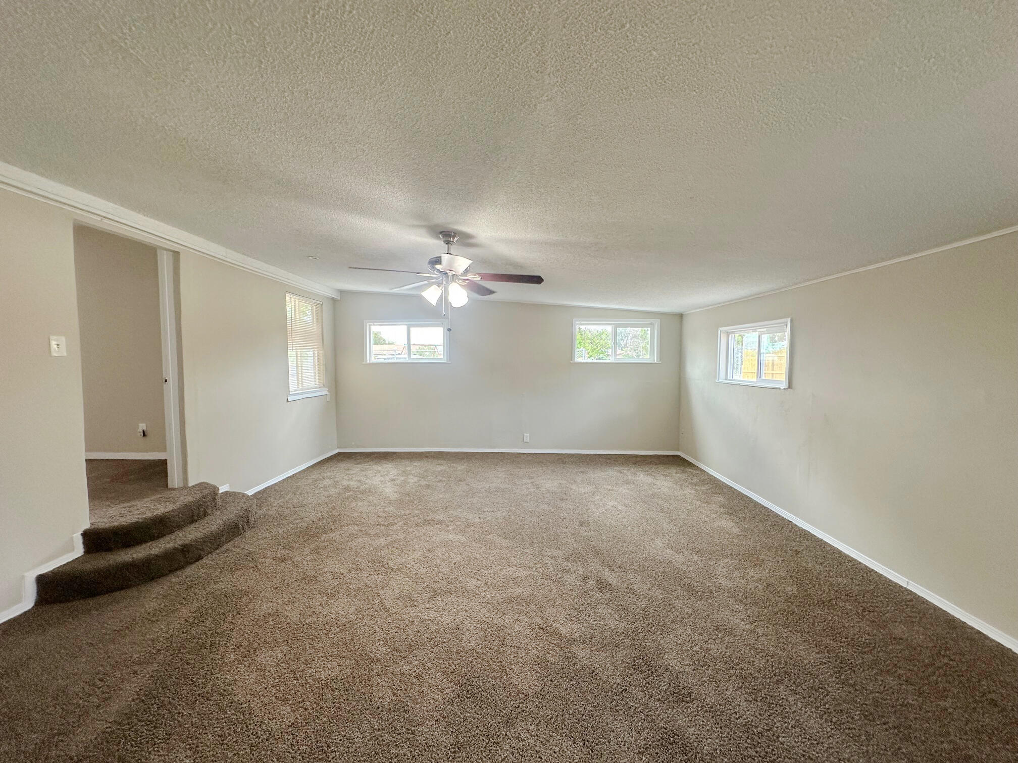 Homes for sale in Los Ranchos, NM | 213 Green Valley Rd Nw, Los Ranchos, NM 87107 | MLS# 1086688