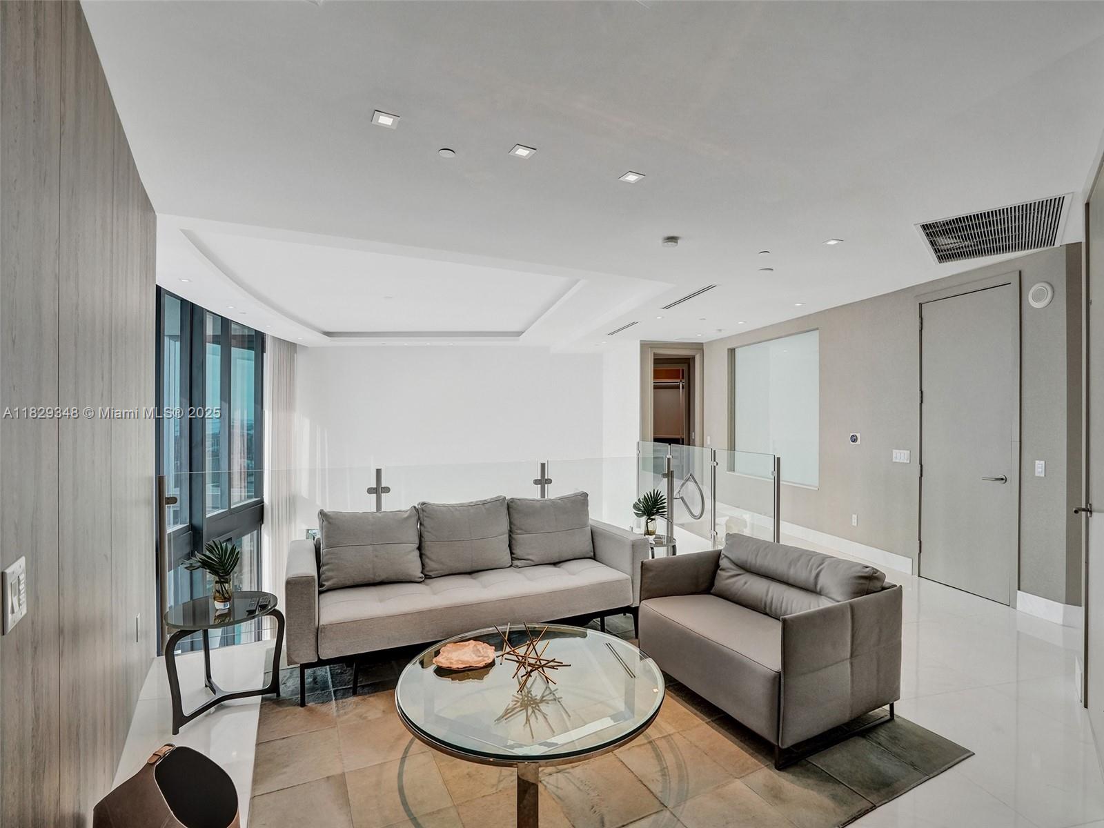 18555 Collins Ave #4403, Sunny Isles Beach FL 33160