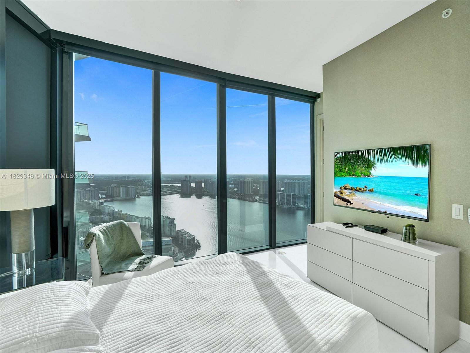 18555 Collins Ave #4403, Sunny Isles Beach FL 33160