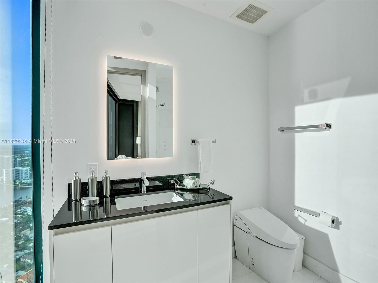 18555 Collins Ave #4403, Sunny Isles Beach FL 33160