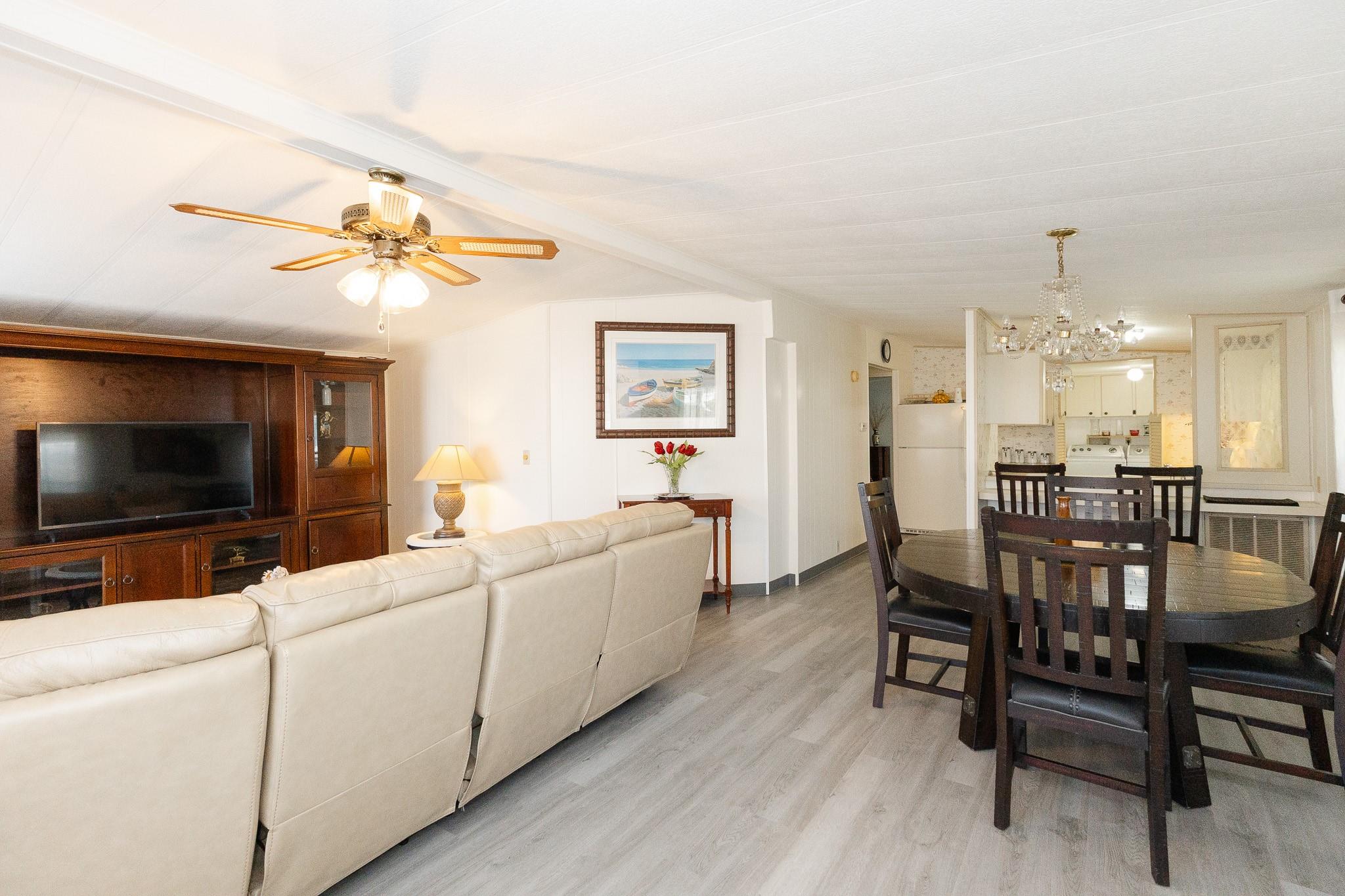 Homes for sale in Vero Beach, FL | 1950 Us Hwy 1, Vero Beach, FL 32962 | MLS# F10512053