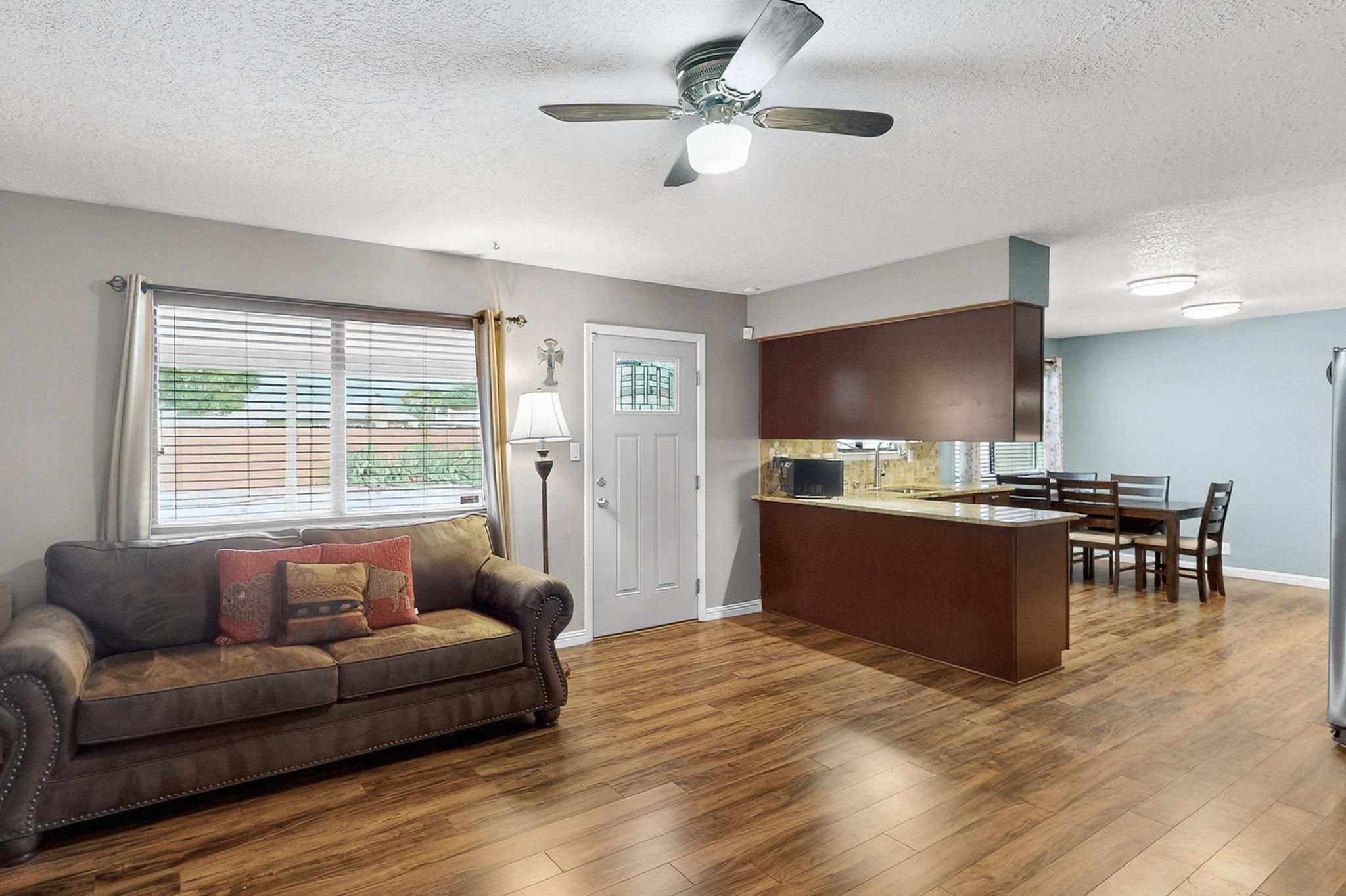 8718 LIBERTY Drive NE Living Room