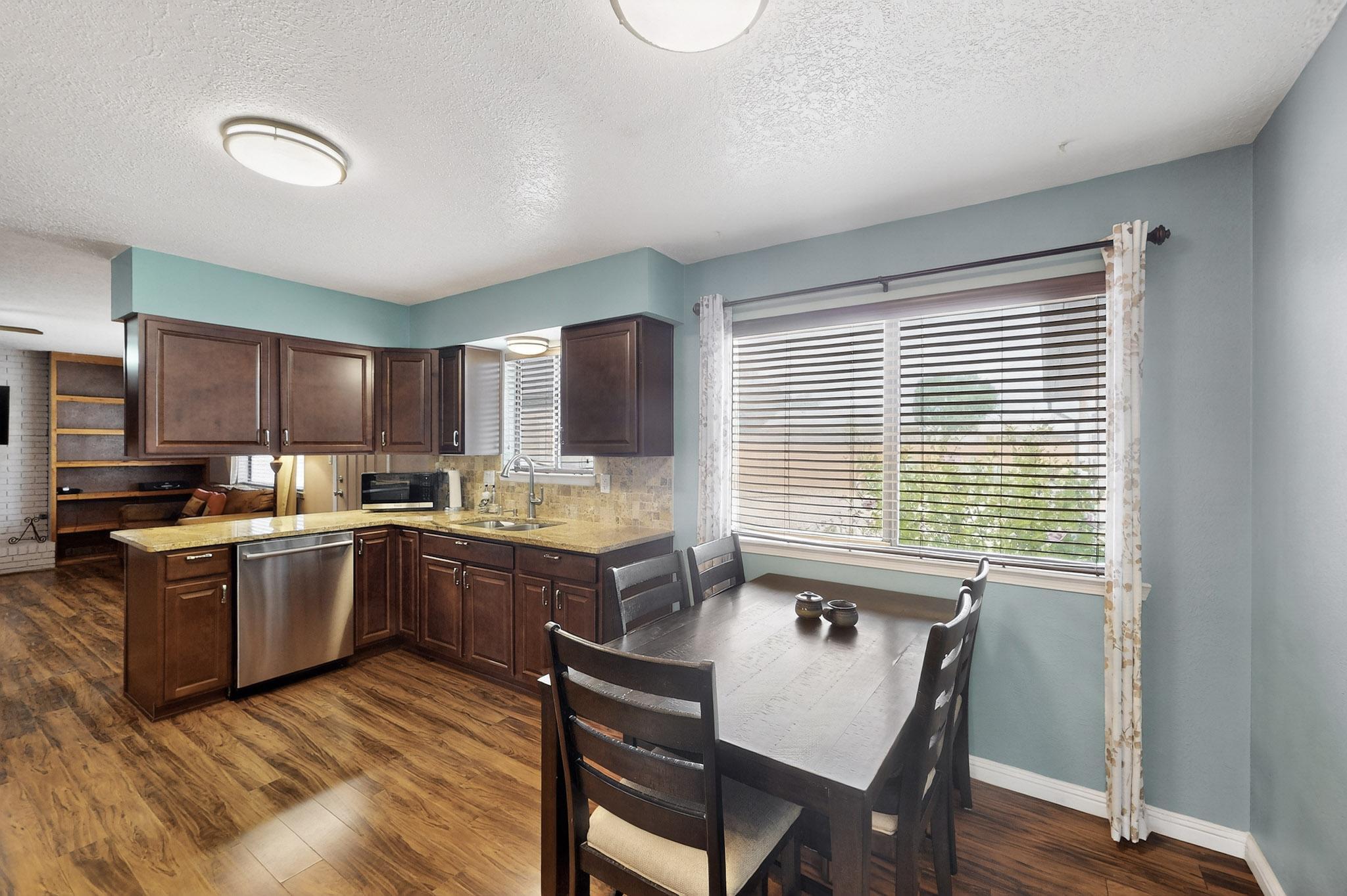 8718 LIBERTY Drive NE Kitchen