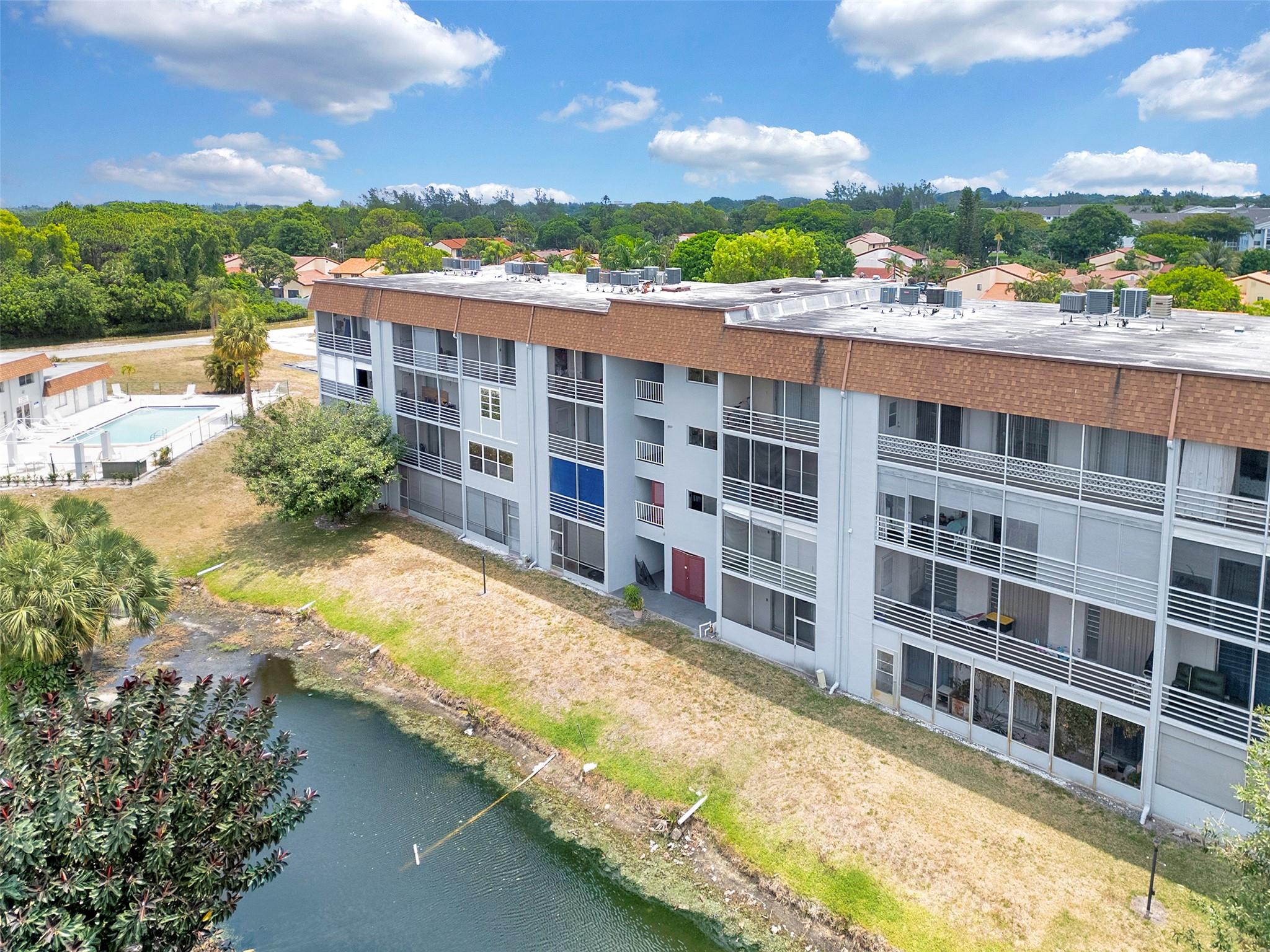 Homes for sale in Lake Worth, FL | 6289 Lear Dr #403, Lake Worth, FL 33462 | MLS# F10511667