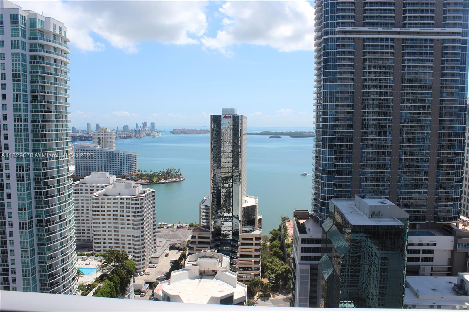 Apartamento en Venta en Miami, FL