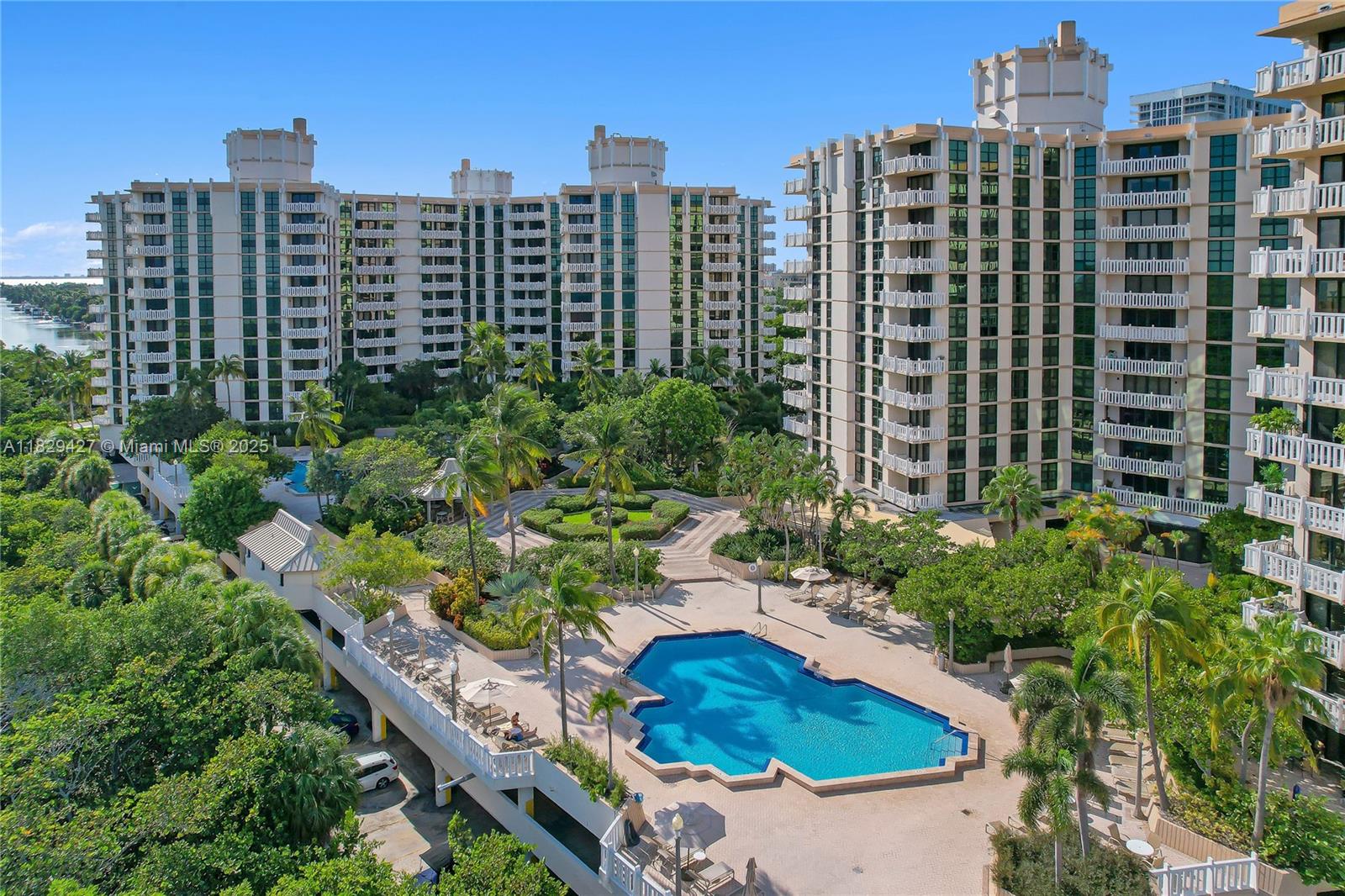 Condo for Sale in Key Biscayne, FL
