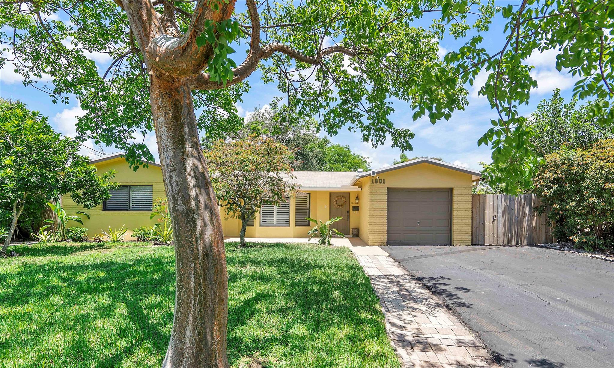 1801 Sw 6th Ave Pompano Beach FL 33060 | F10512111