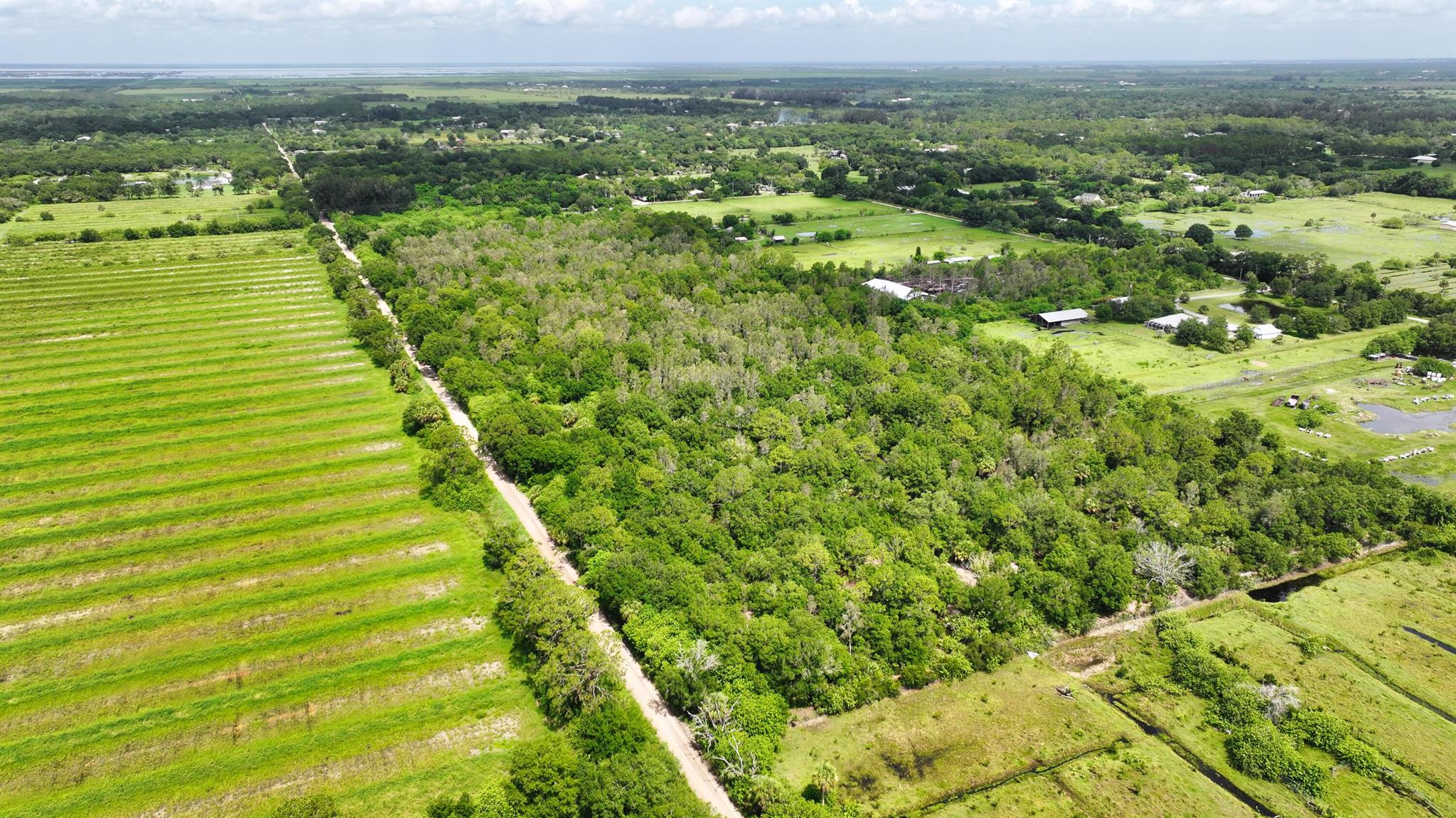 Homes for sale in Fellsmere, FL | 13420 101St Street, Fellsmere, FL 32948 | MLS# R11102805