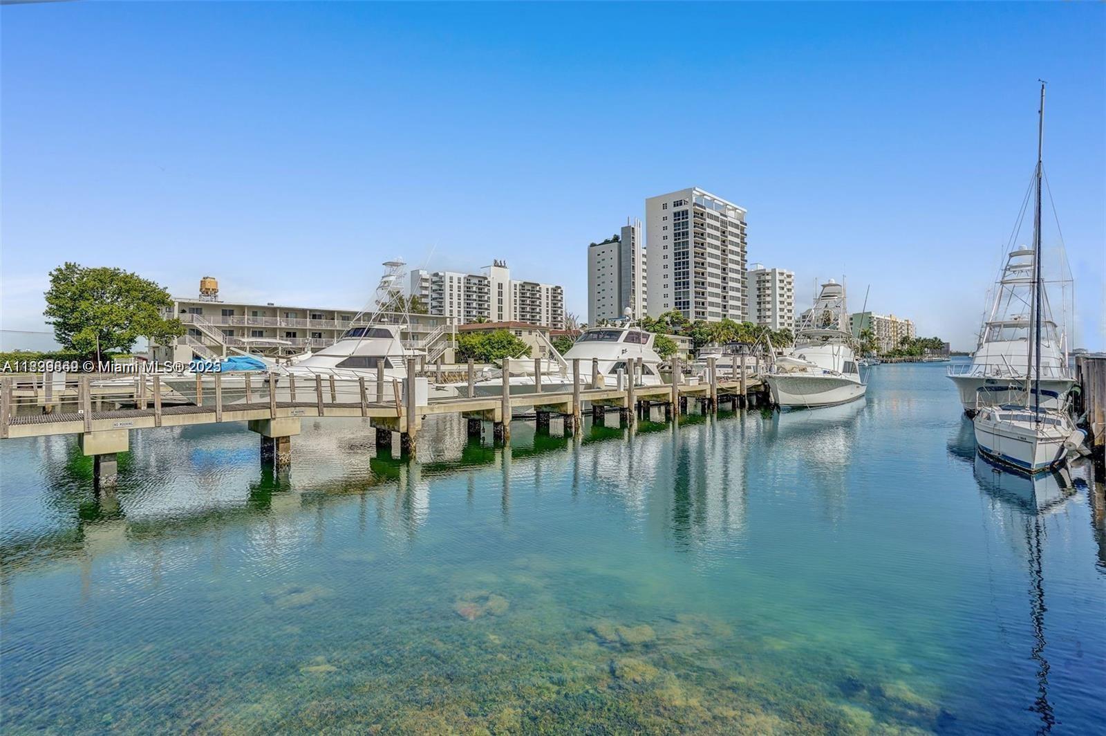 7910 Harbor Island Dr #1008, North Bay Village FL 33141