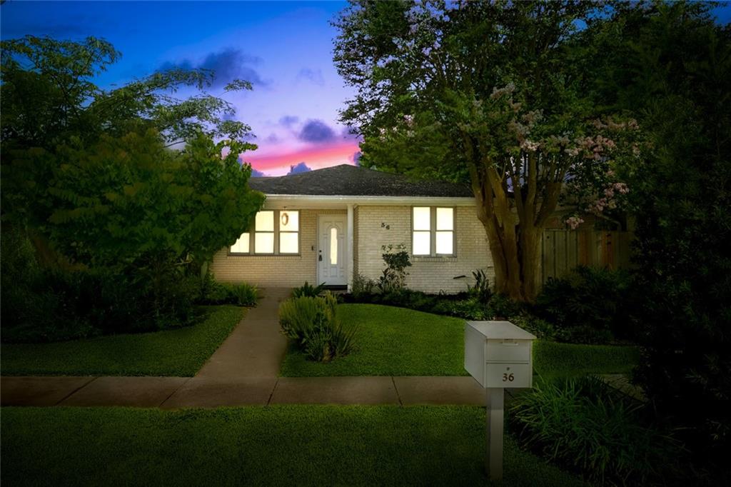 Homes for sale in Arabi, LA | 36 Pamela Pl, Arabi, LA 70032 | MLS# 2509014