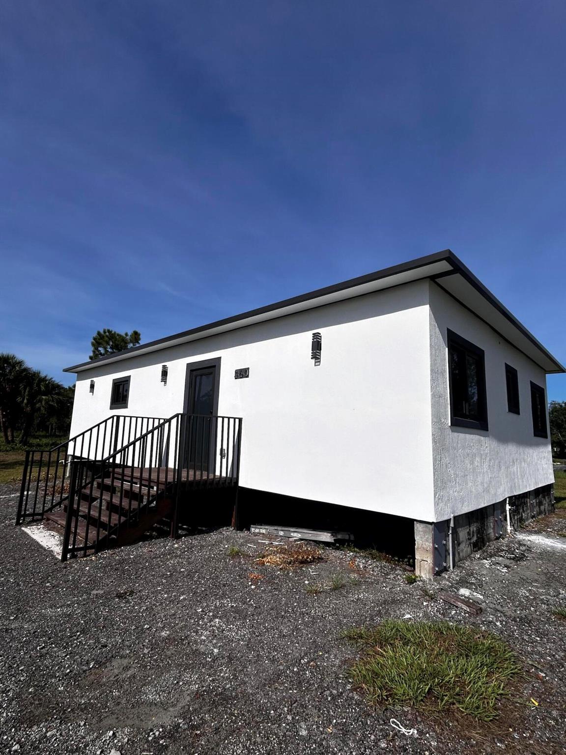 Homes for sale in Clewiston, FL | 360 S Romero Street, Clewiston, FL 33440 | MLS# R11102915