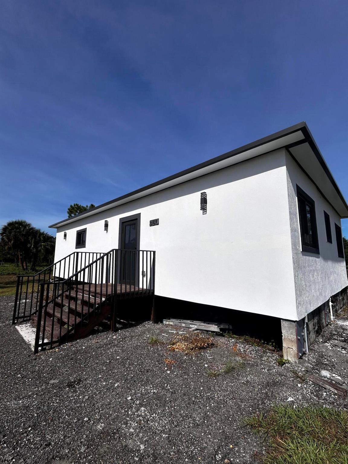 Homes for sale in Clewiston, FL | 360 S Romero Street, Clewiston, FL 33440 | MLS# R11102915