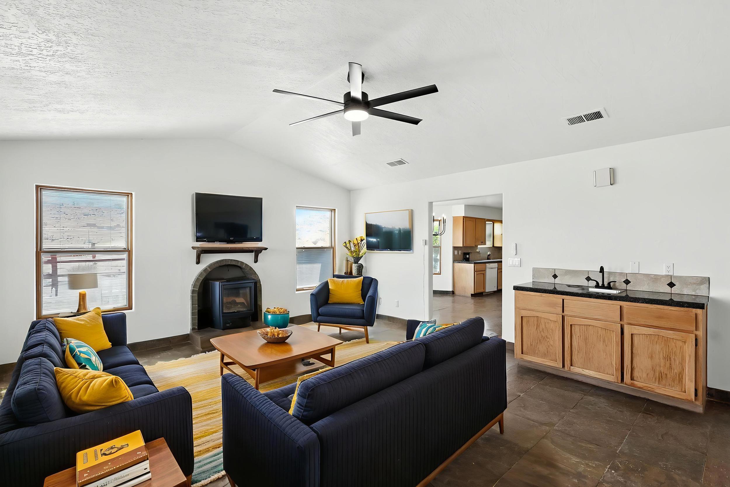 Homes for sale in Belen, NM | 3600 Roldan Dr, Belen, NM 87002 | MLS# 1086791