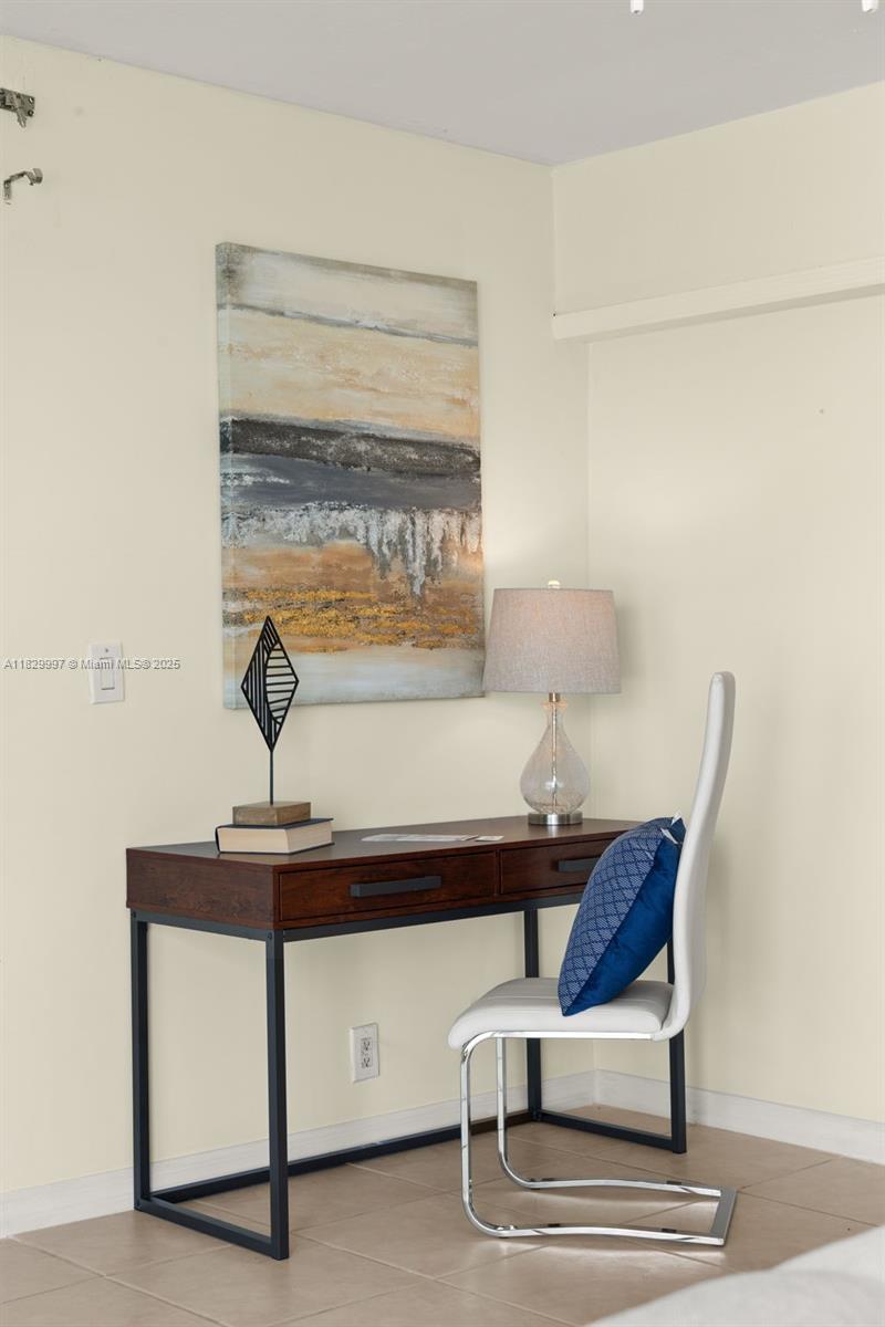 Homes for sale in Fort Myers, FL | 746 Overiver Dr, Fort Myers, FL 33903 | MLS# A11829997