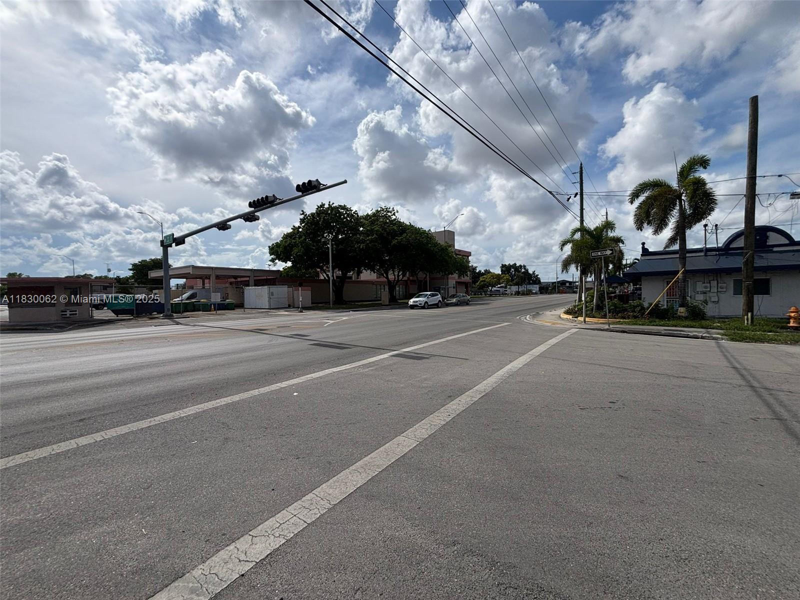3186 NW 33rd St