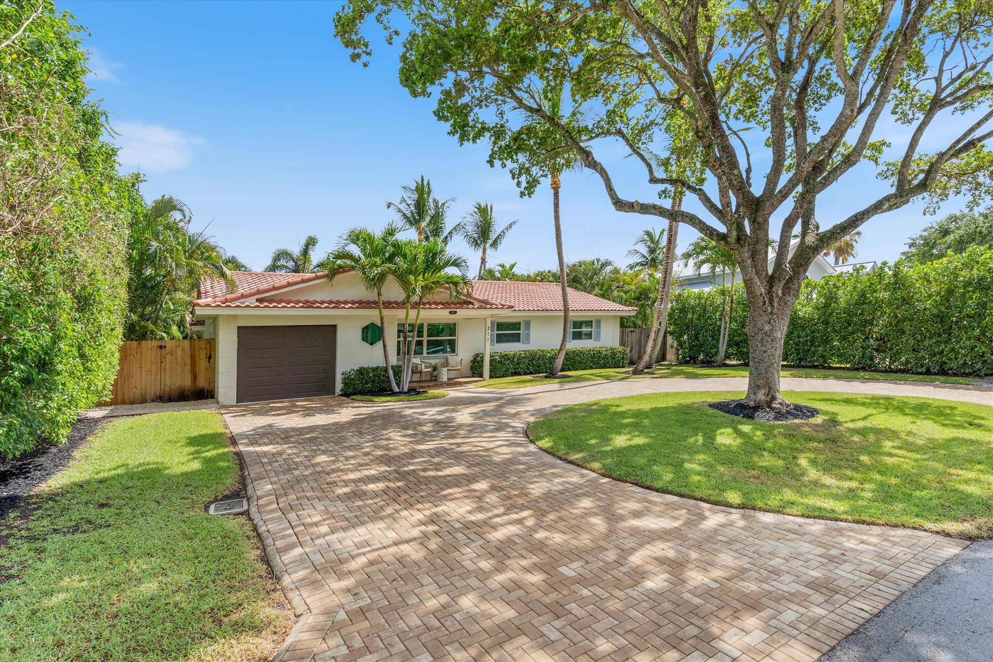 Homes for sale in Delray Beach, FL | 211 Nw 17th Street, Delray Beach, FL 33444 | MLS# R11103000