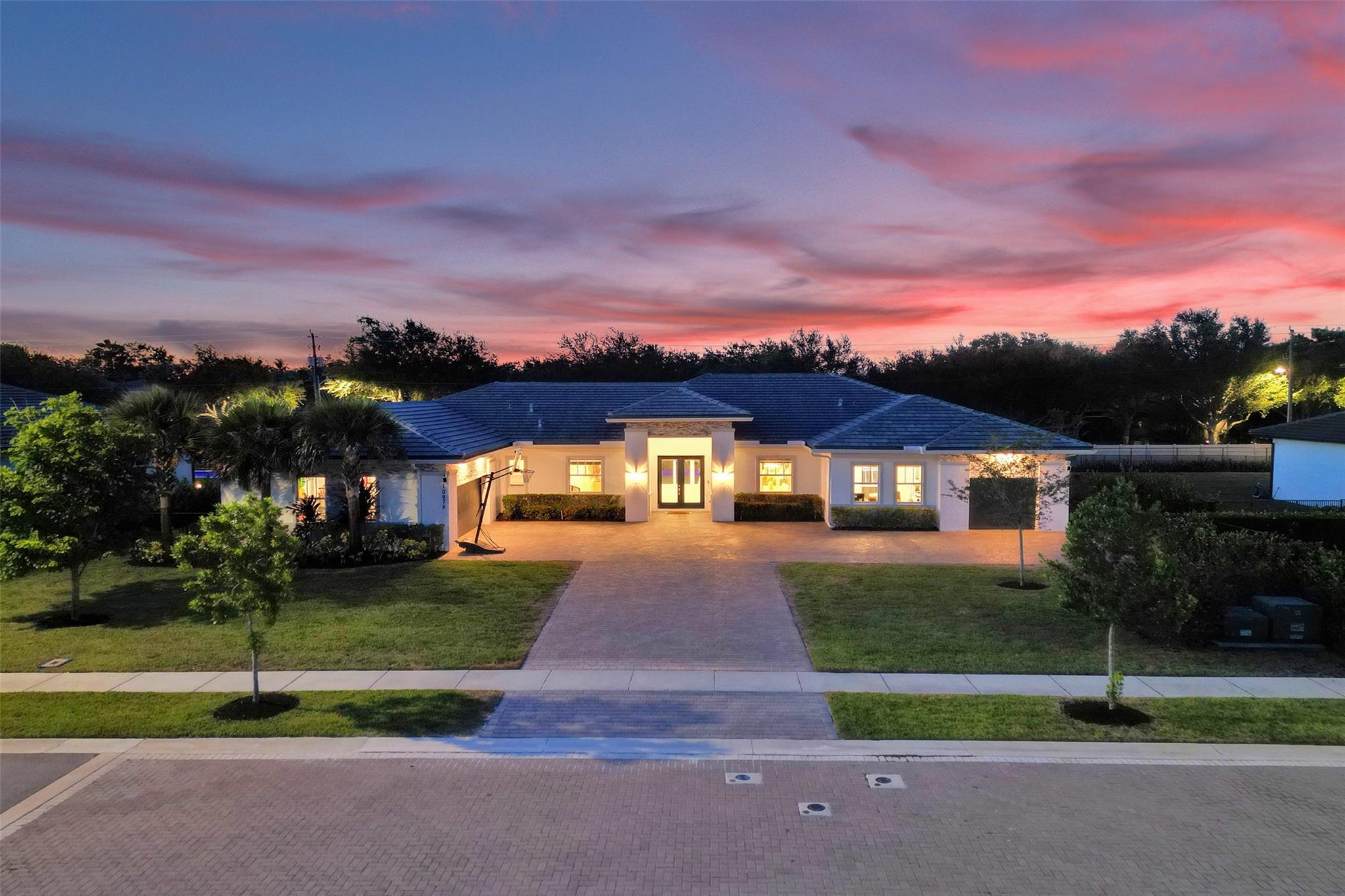 Homes for sale in Davie, FL | 10975 N Sierra Ranch Dr, Davie, FL 33324 | MLS# F10512218