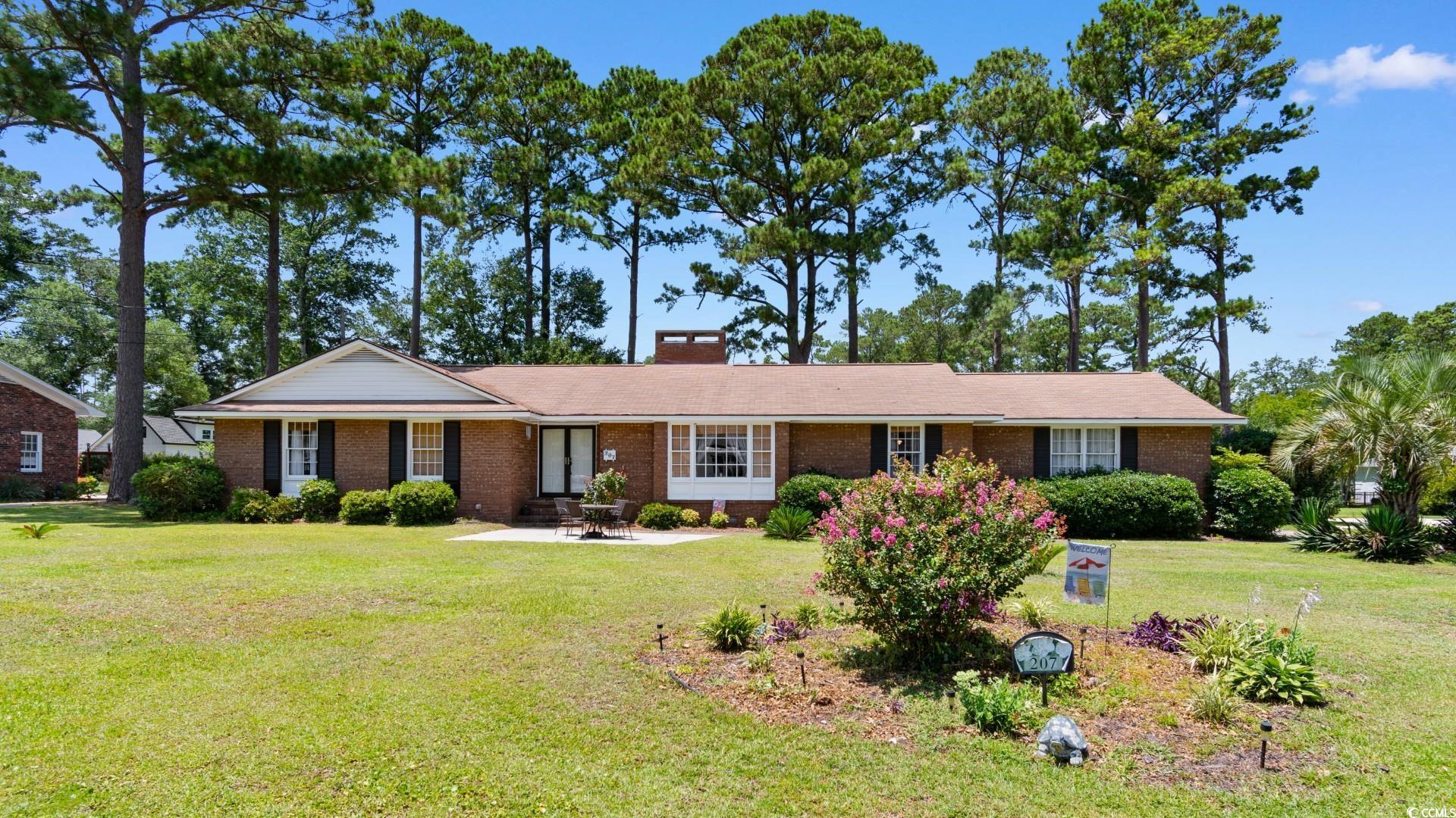 207 Green Lake Dr. Myrtle Beach, SC 29572