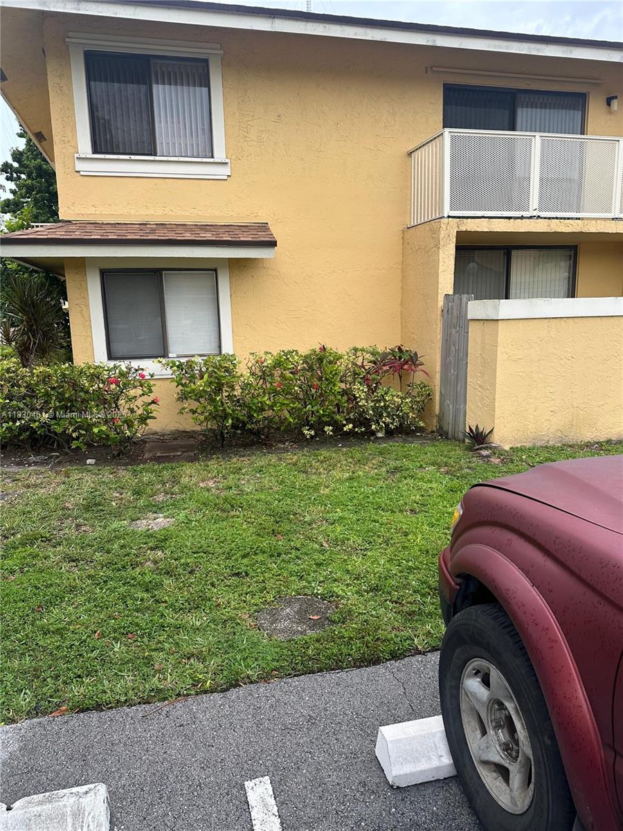 Homes for sale in Miami Gardens, FL | 430 Nw 214th St #101, Miami Gardens, FL 33169 | MLS# A11830461