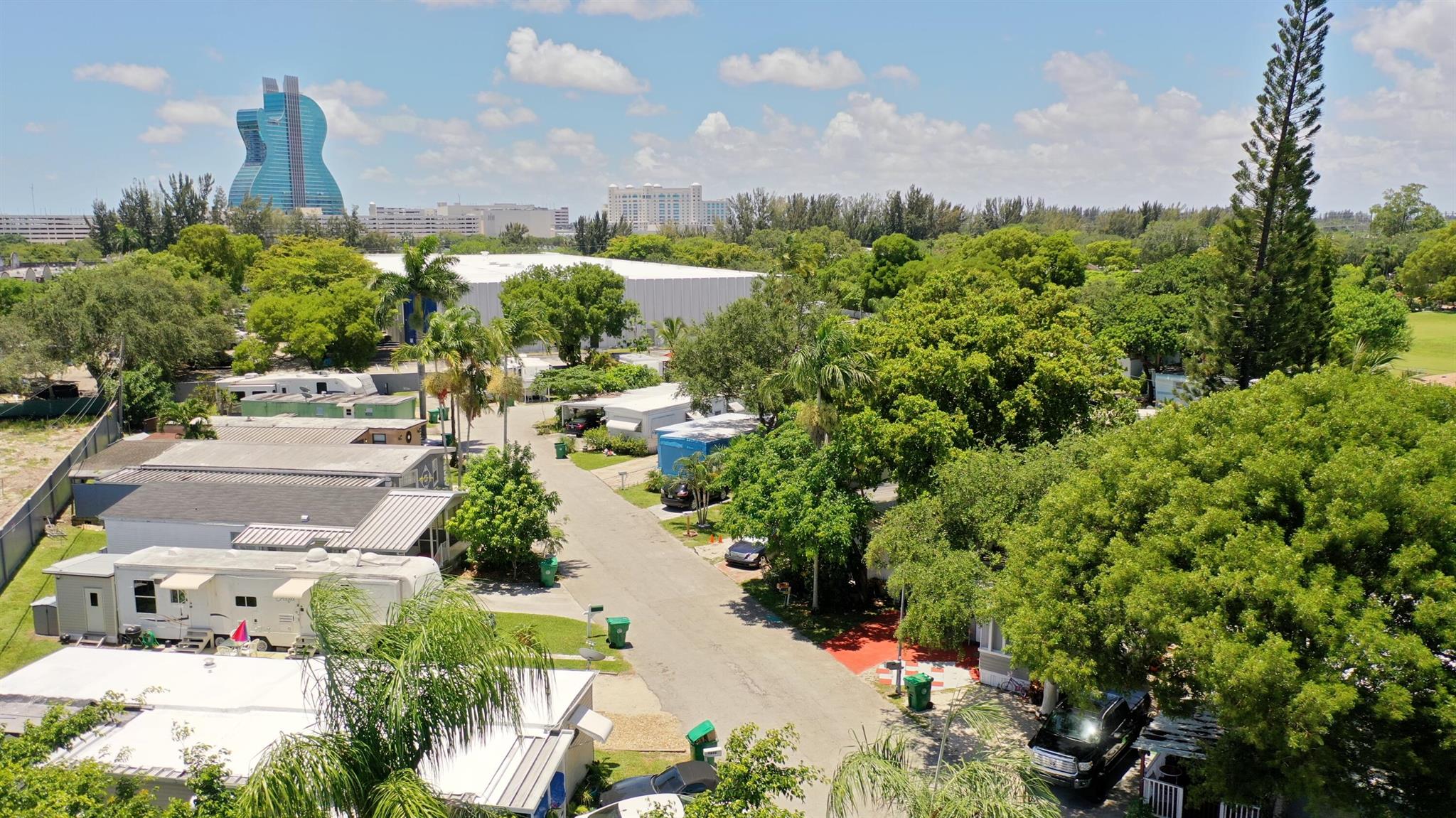 Homes for sale in Davie, FL | 4832 Sw 47 Lane, Davie, FL 33314 | MLS# R11103191