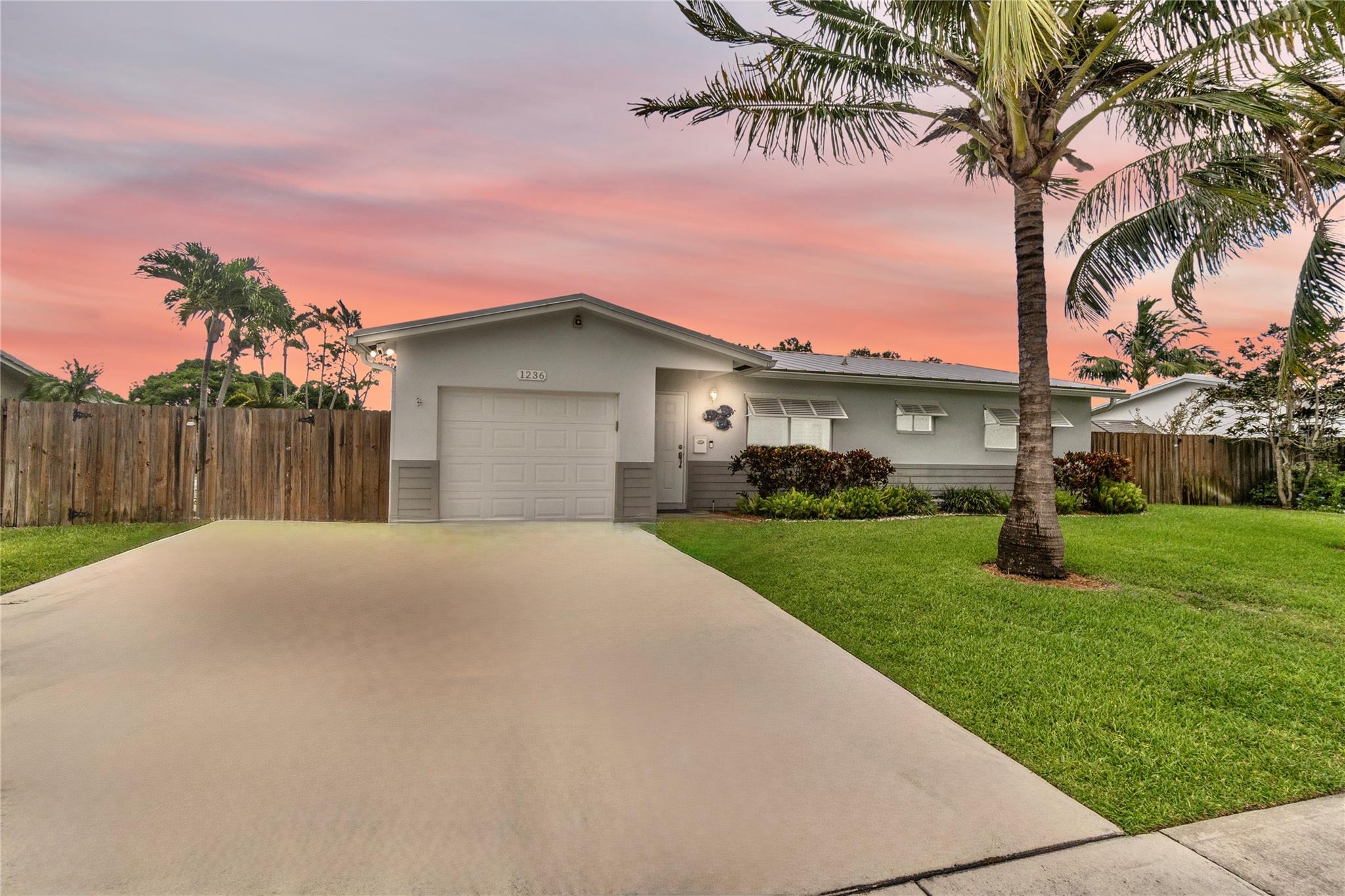 1236 Sw 16th Ave Boca Raton FL 33486 | F10512202