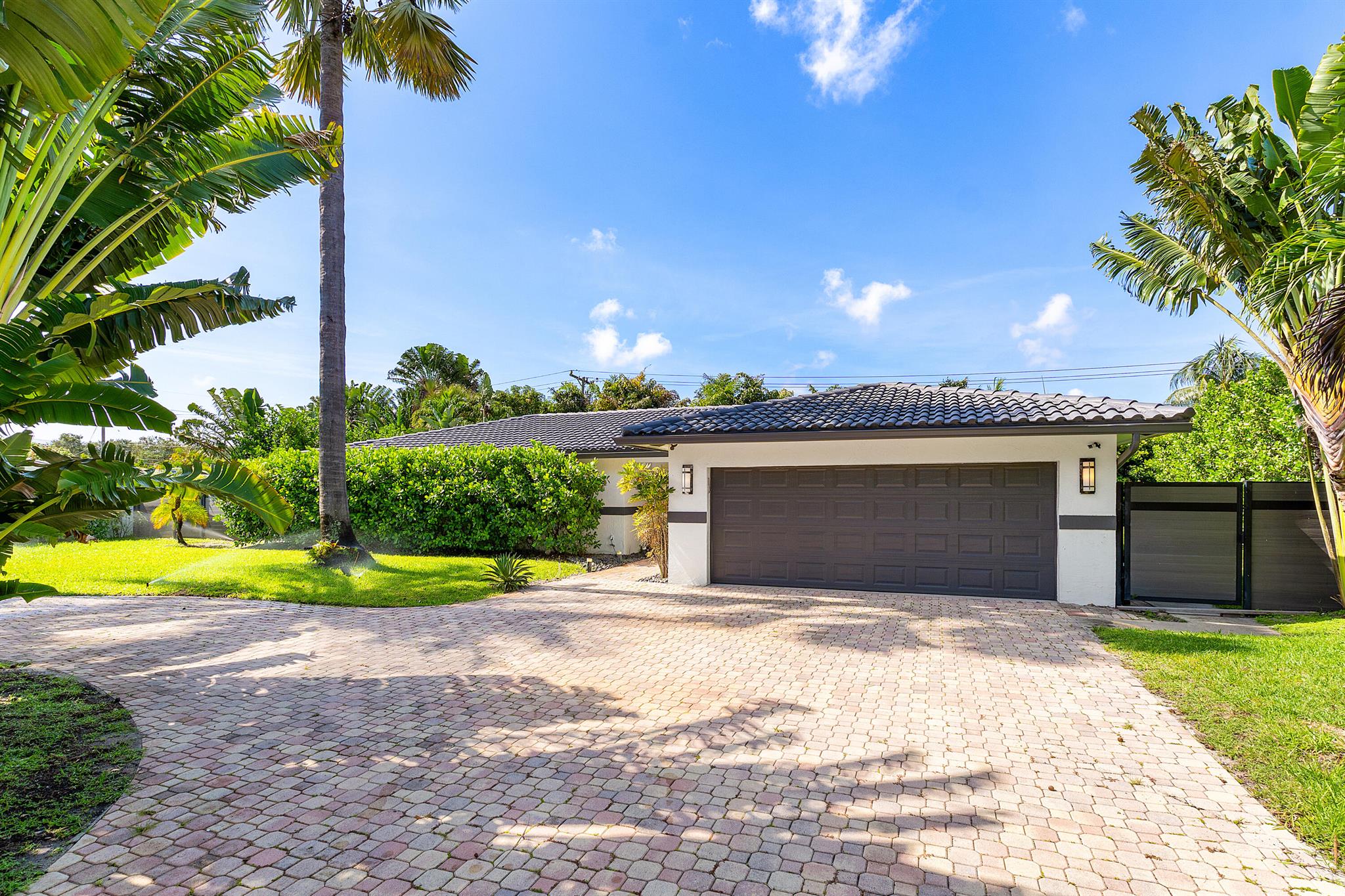 Homes for sale in Boca Raton, FL | 960 Sw 18th Street, Boca Raton, FL 33486 | MLS# R11103211