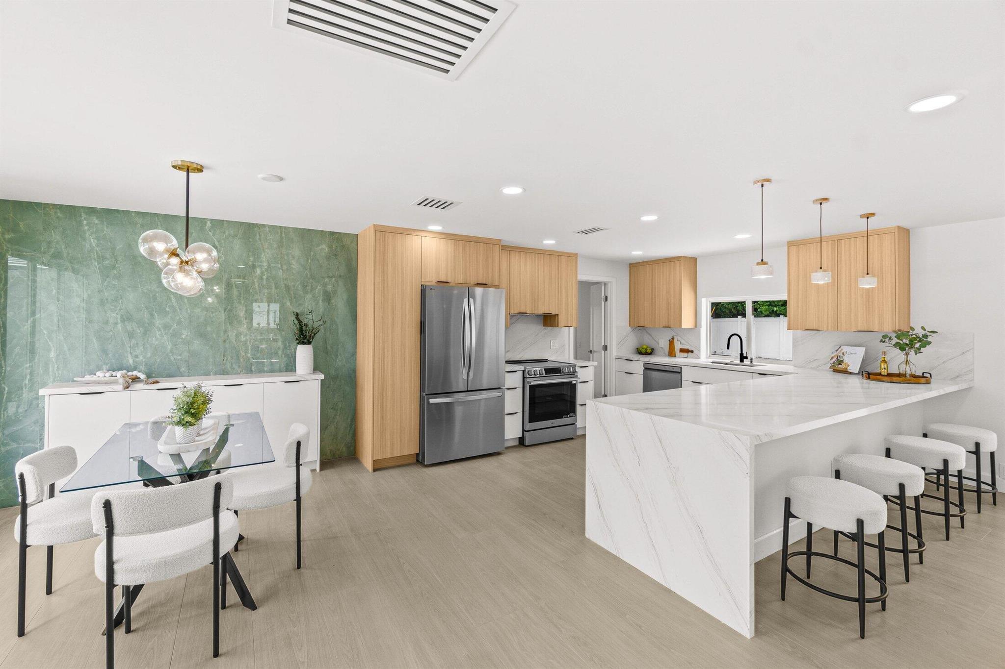 723 Sw 25th Avenue Boynton Beach FL 33435 | R11103253