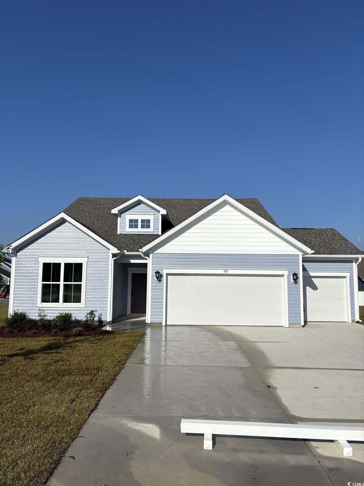 901 Inlet Keys St. Murrells Inlet, SC 29576