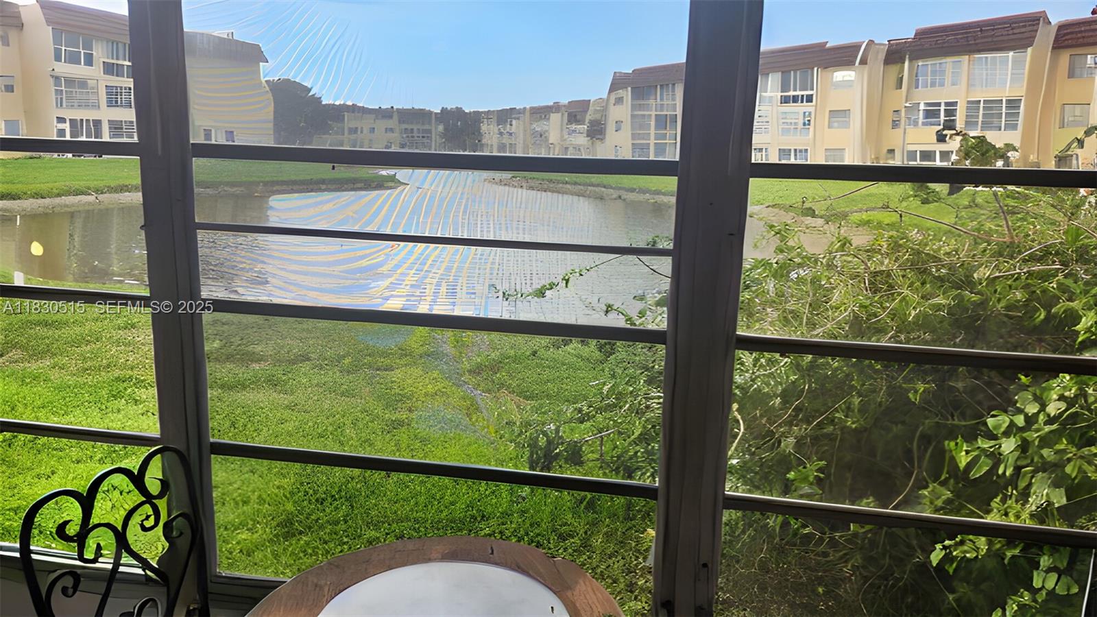 Sunrise Lakes 83 Condo