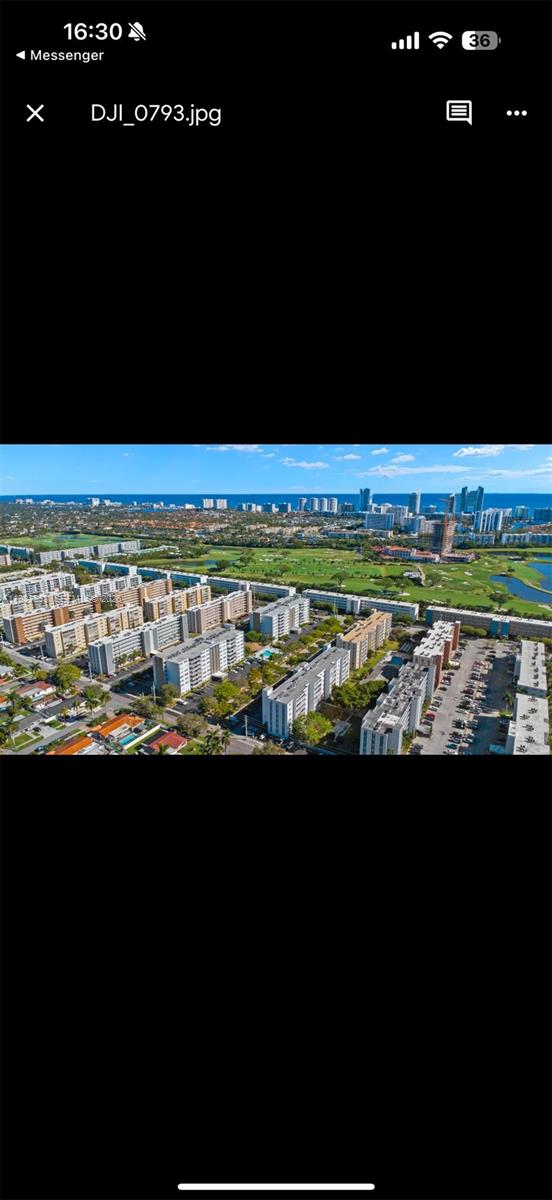 Castle Apartments 17 Cond