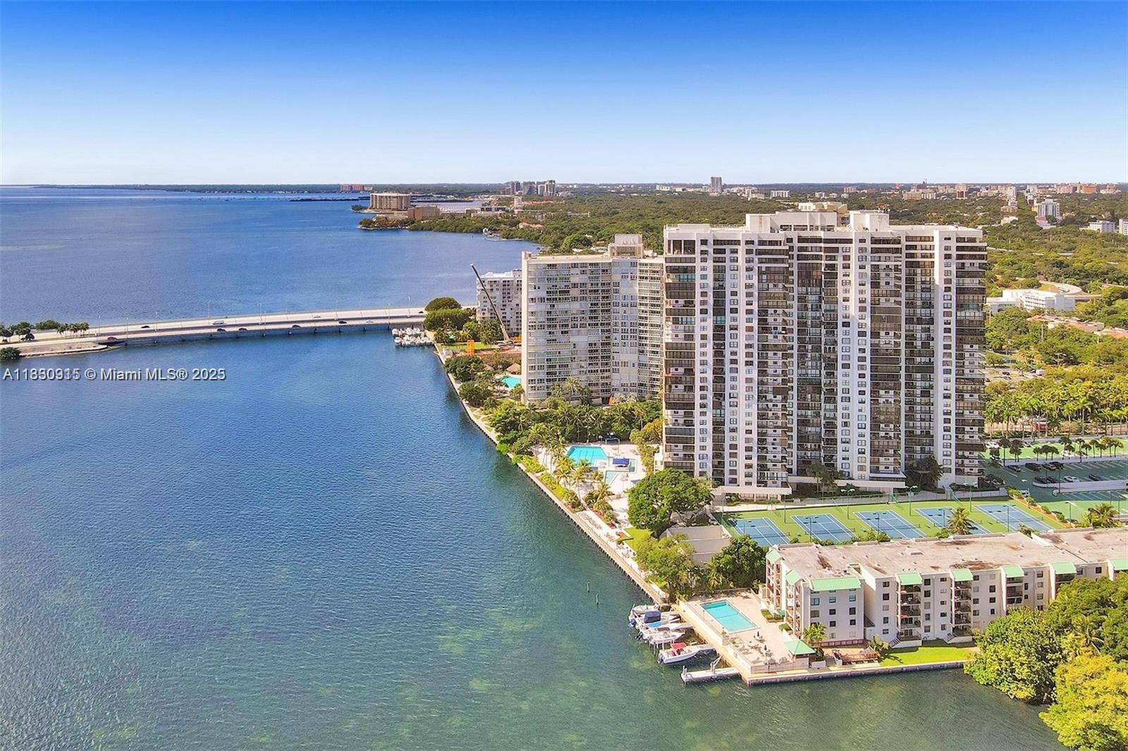 2333 Brickell Ave #1512, Miami FL 33129