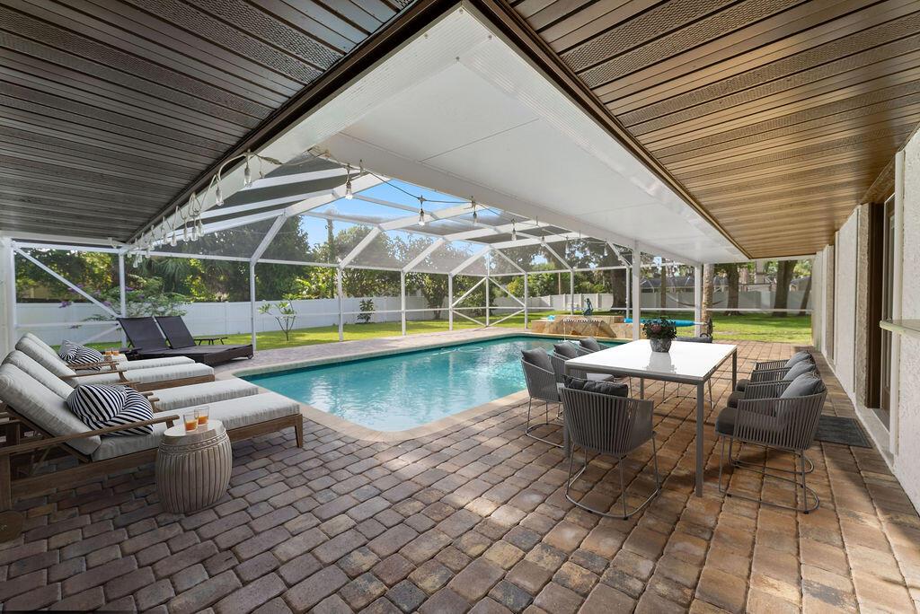 Rosewood Estates Unit 1