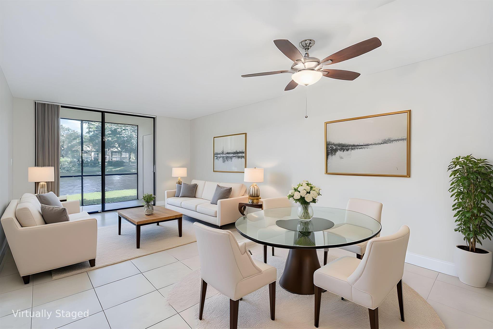 Villas At Meadow Lakes