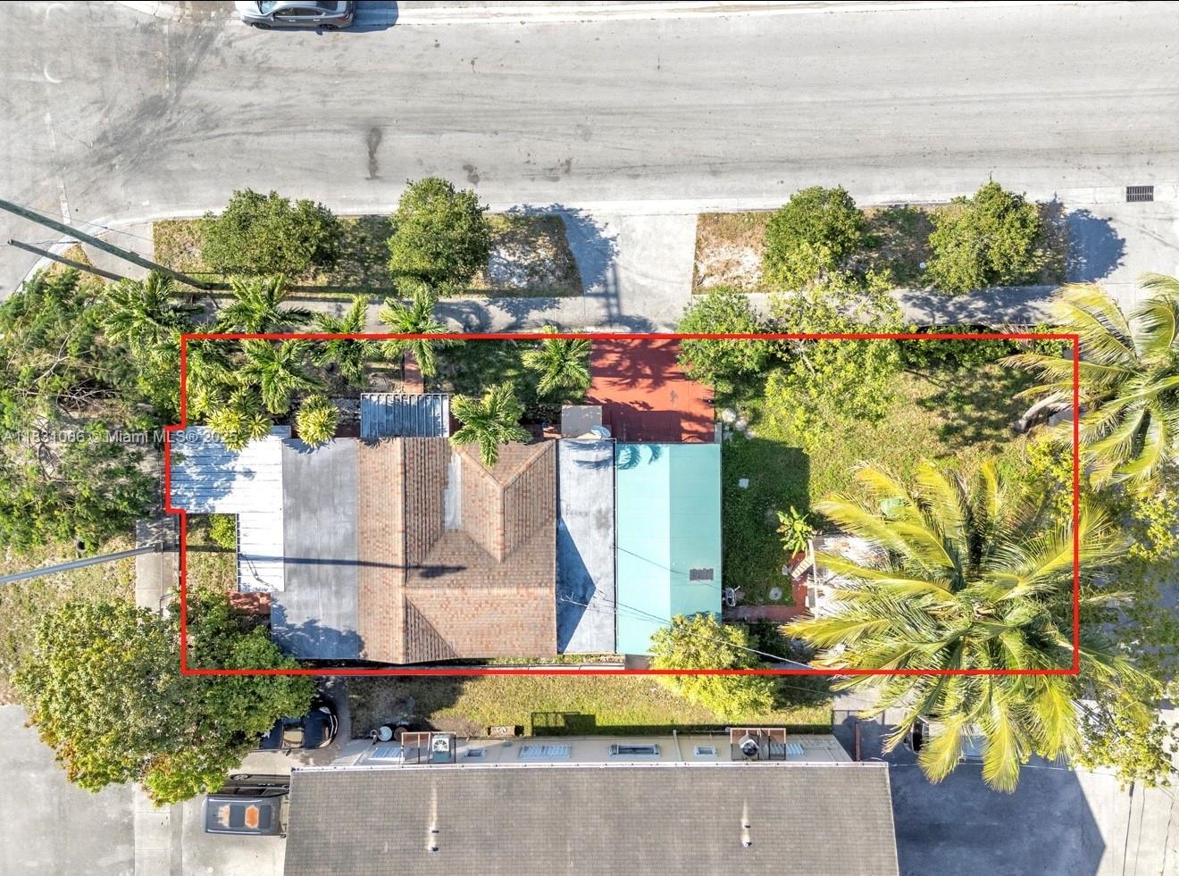 Homes for sale in Hialeah, FL | 190 W 27th St, Hialeah, FL 33010 | MLS# A11831086