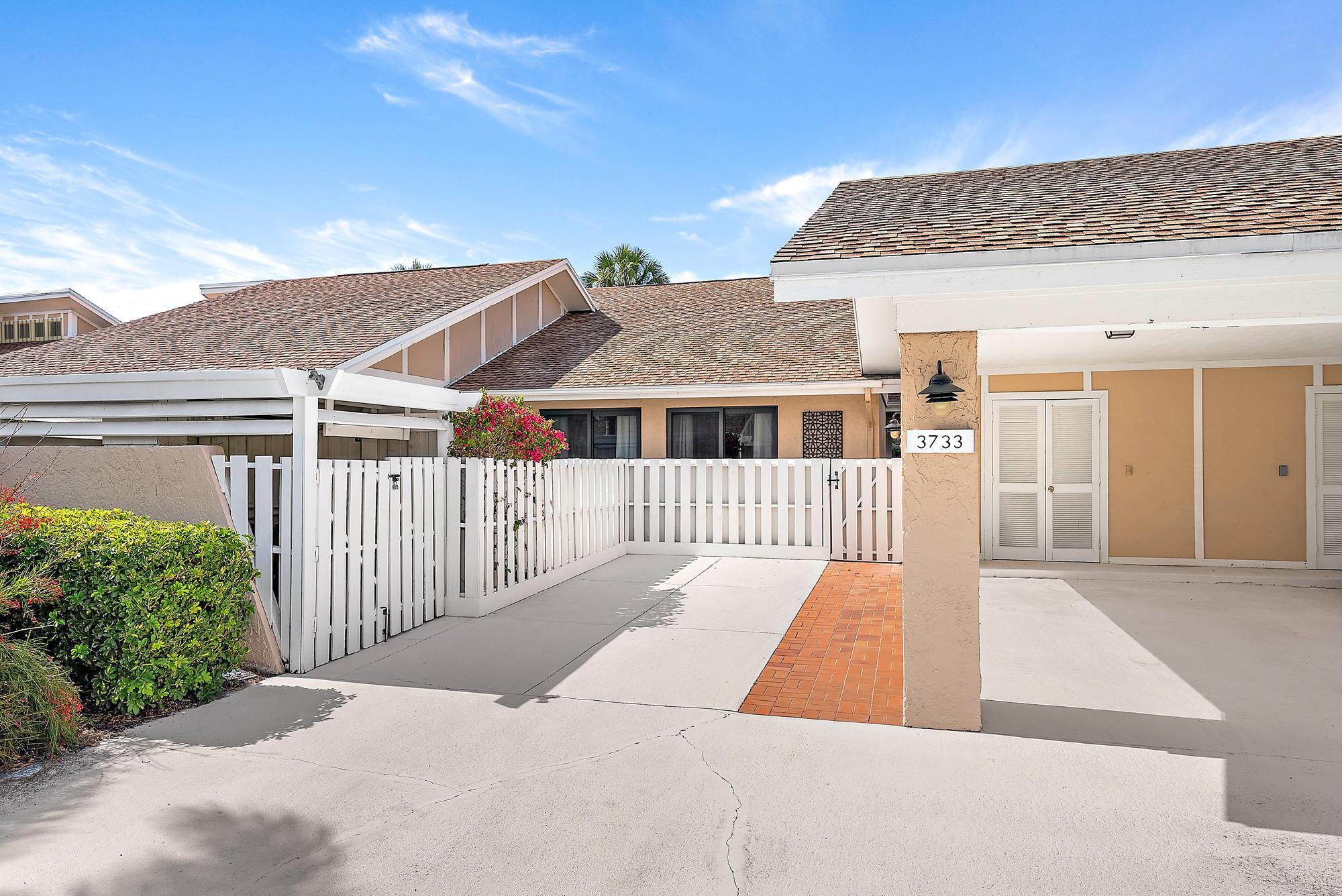 Homes for sale in Jupiter, FL | 3733 Cape Pointe Circle, Jupiter, FL 33477 | MLS# R11103559