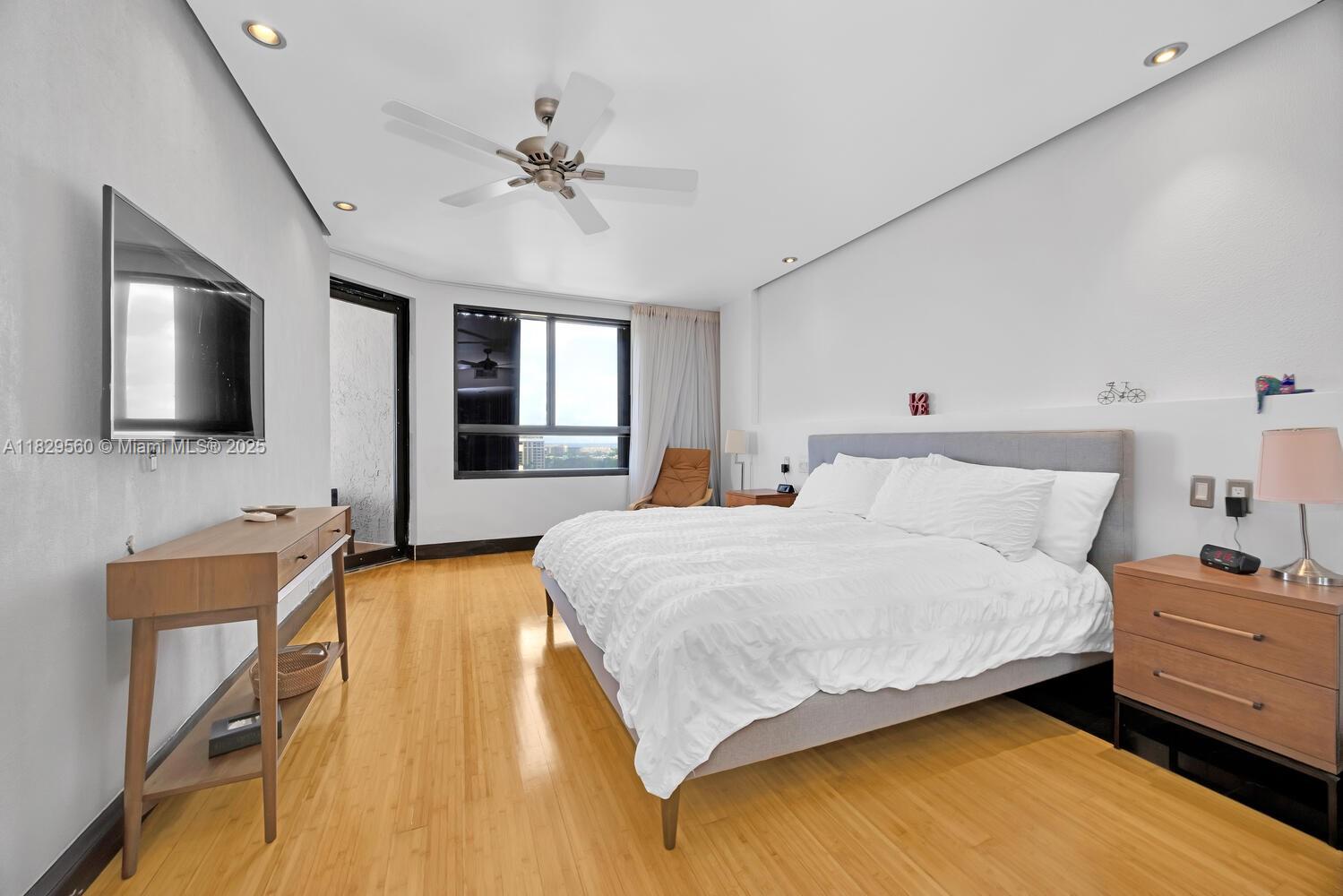 251 Crandon Blvd #1222, Key Biscayne FL 33149