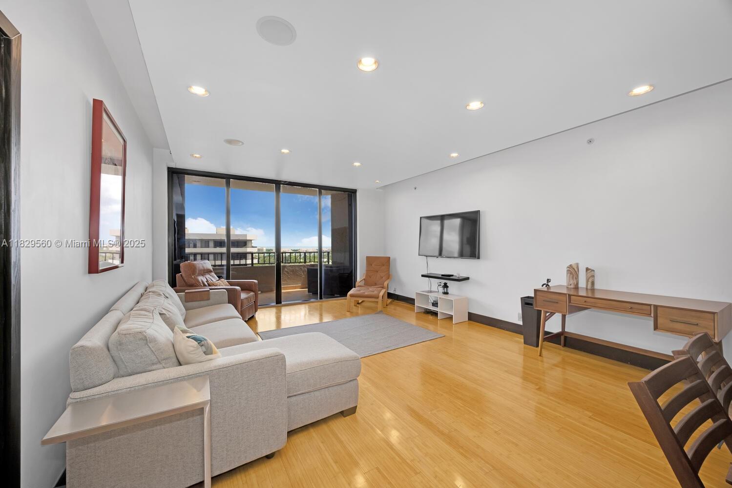 251 Crandon Blvd #1222, Key Biscayne FL 33149